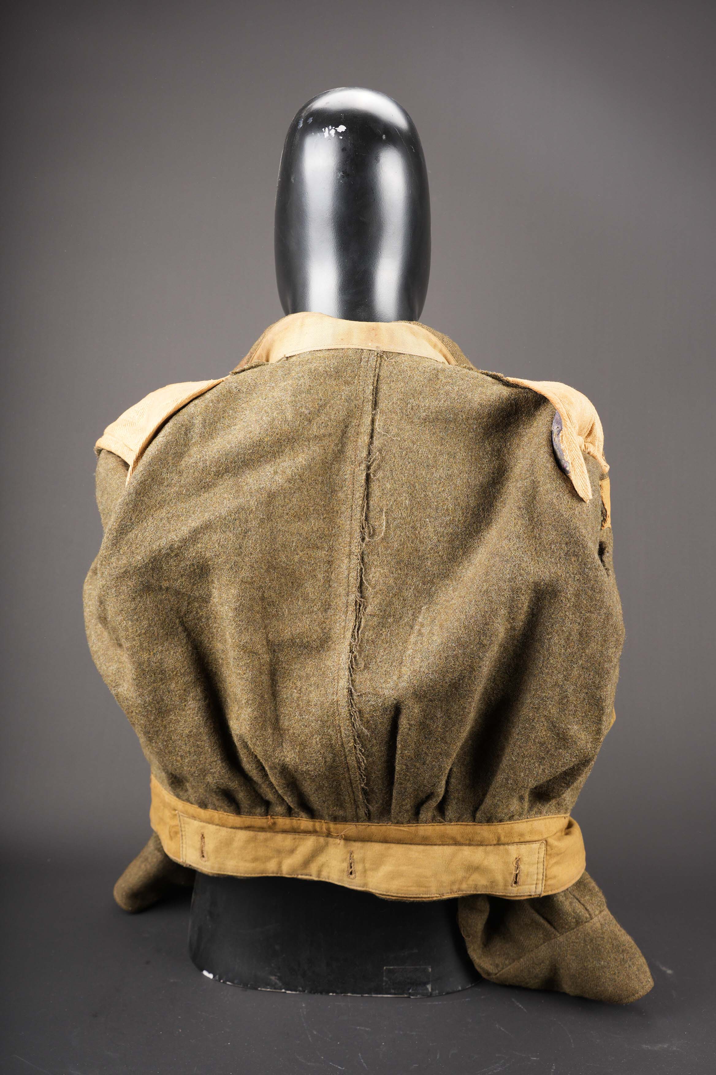 Battle Dress Canadien. Canadian battle dress. — photo 8