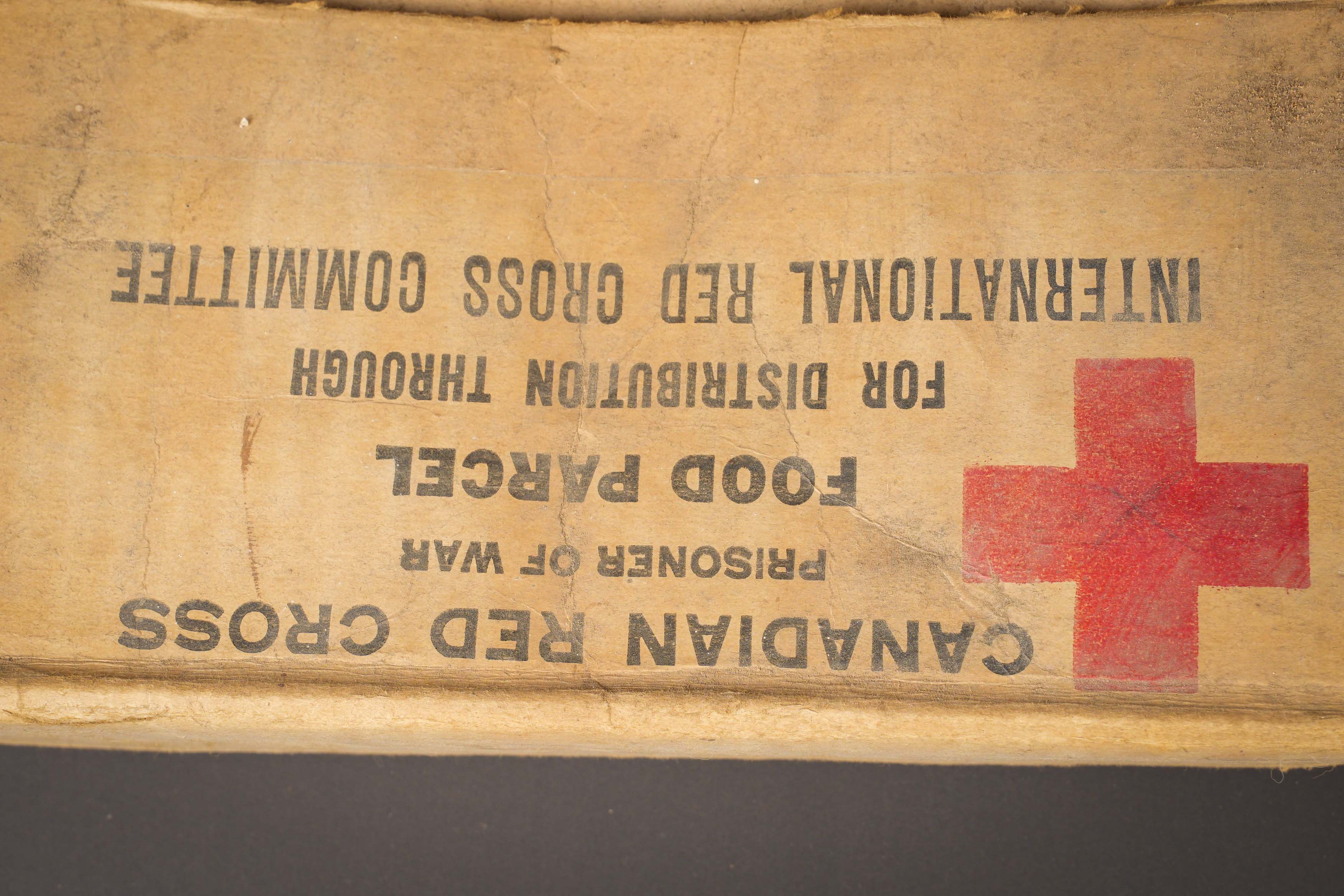 Carton Canadian Red Cross. Canadian Red Cross cardboard box — photo 4