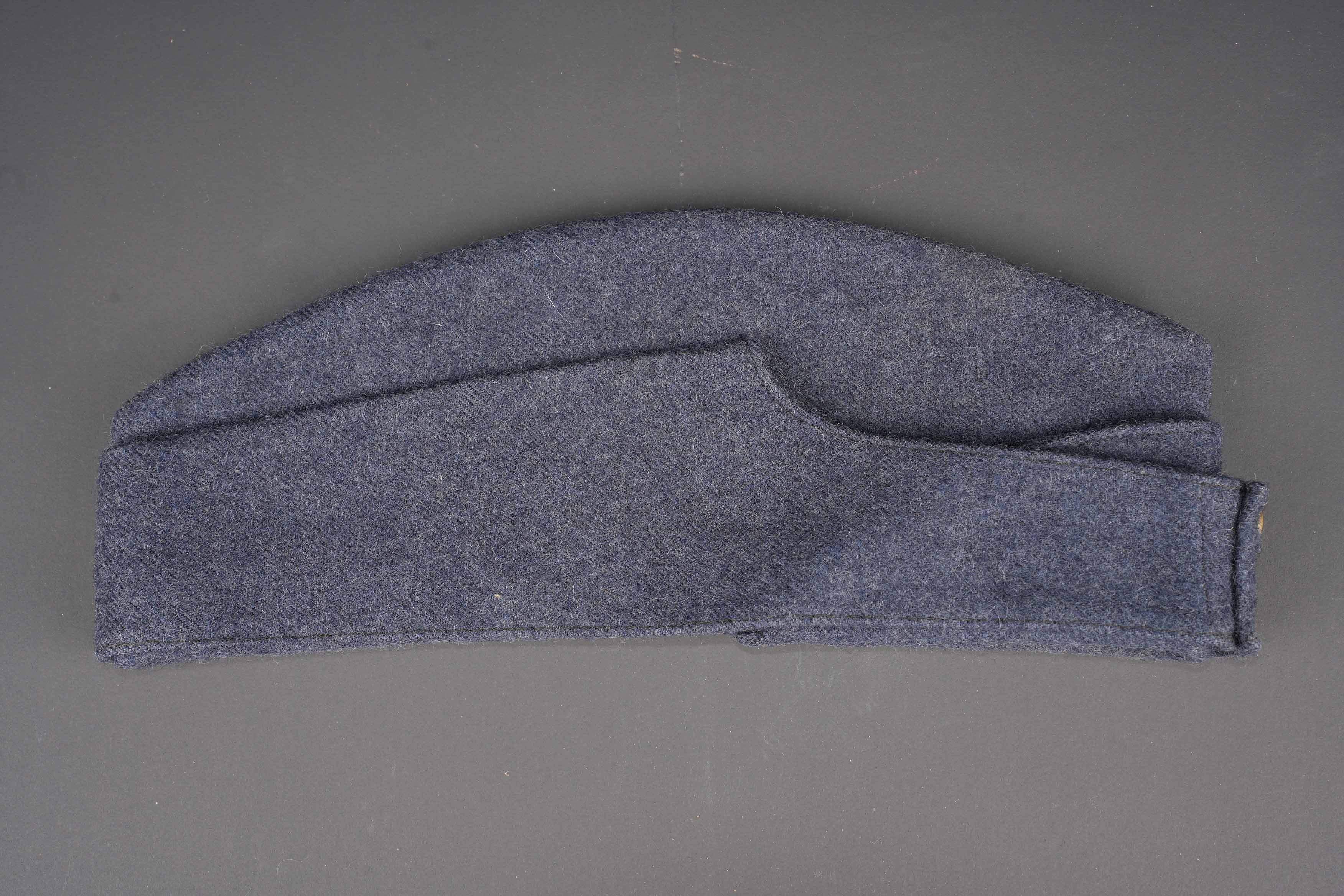 Calot RCAF. RCAF garrison cap. — photo 3