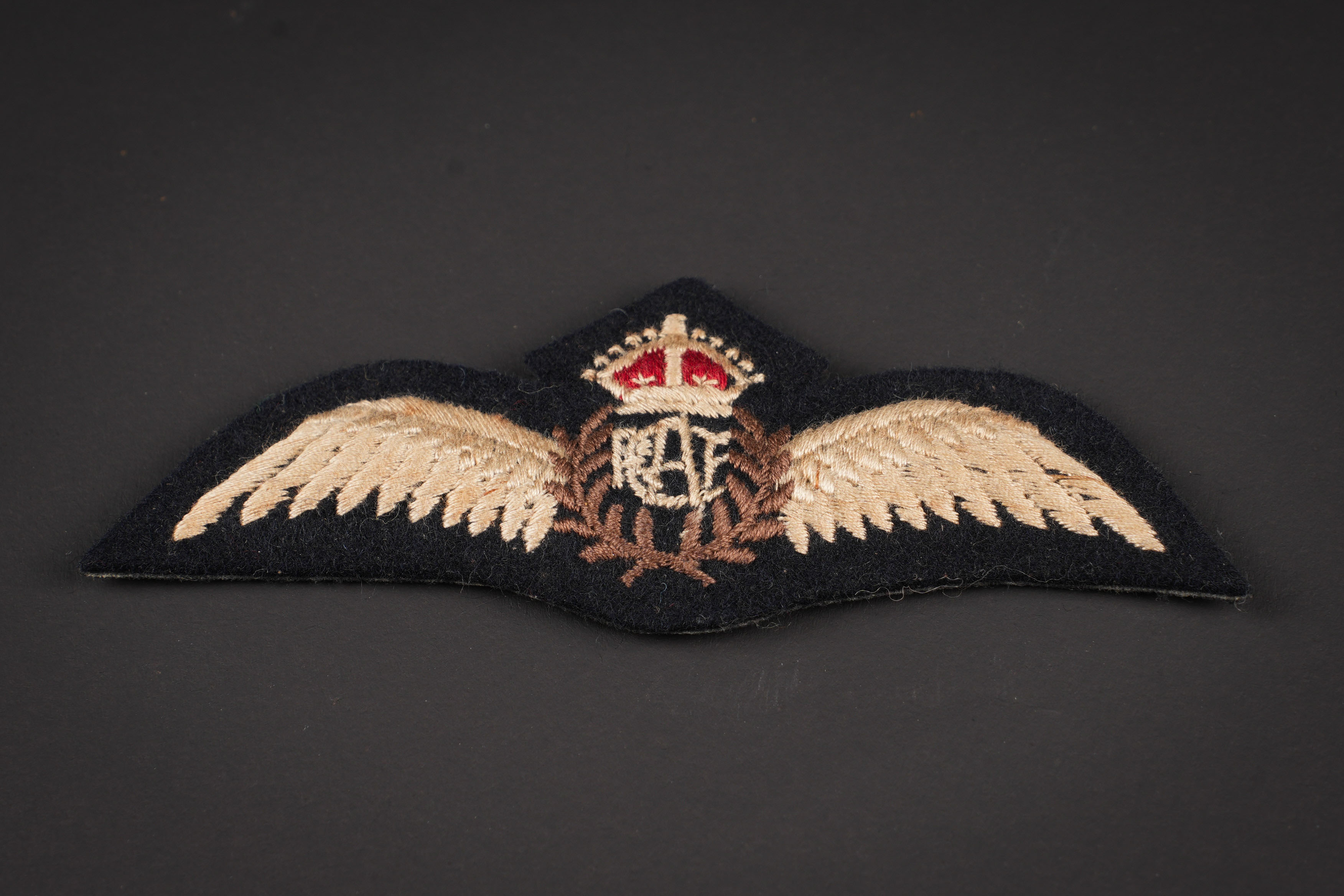 Brevet de pilote RCAF. RCAP pilot brevet. — photo 1