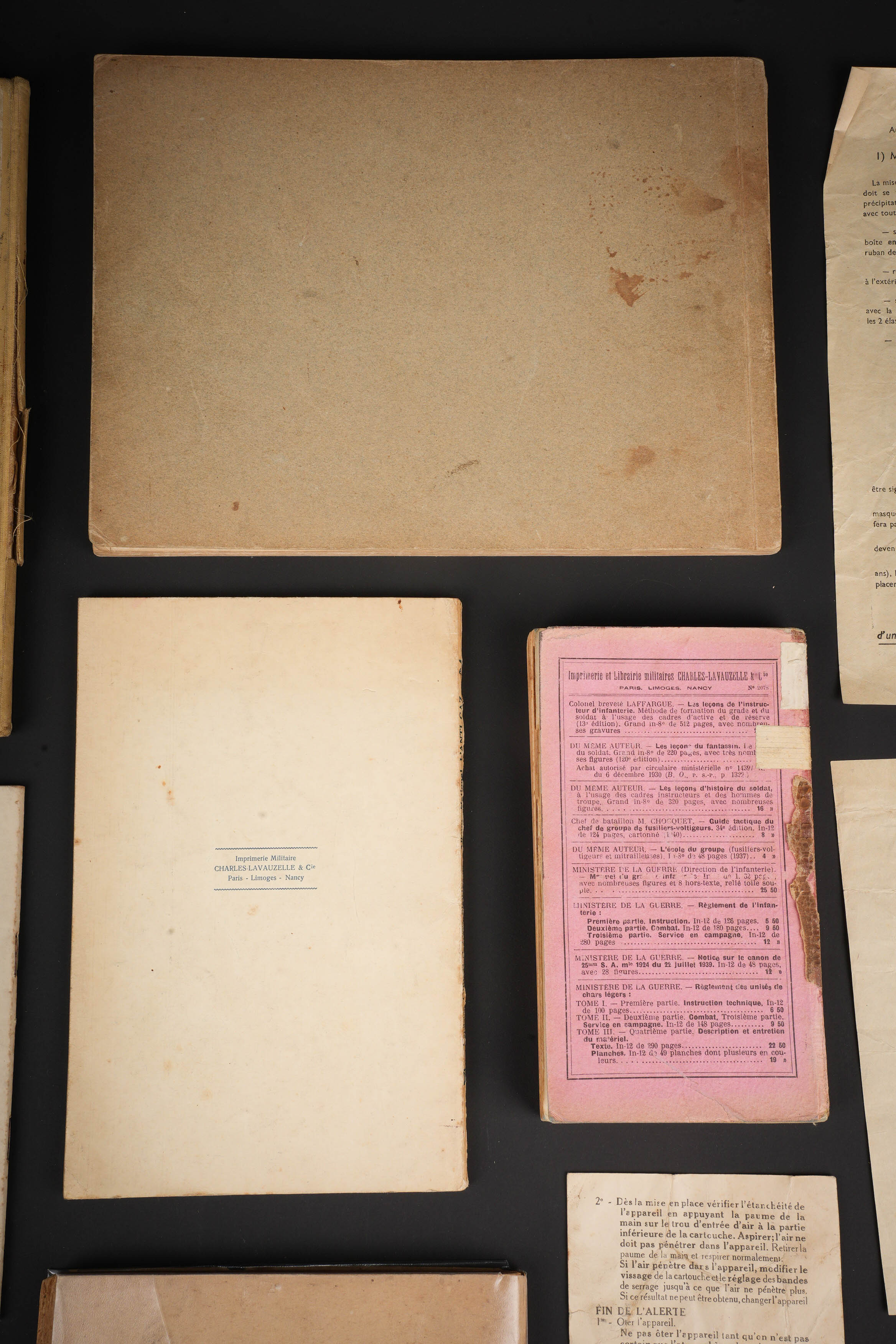 Documents et ouvrages alliés. Allied documents and publications. — photo 10