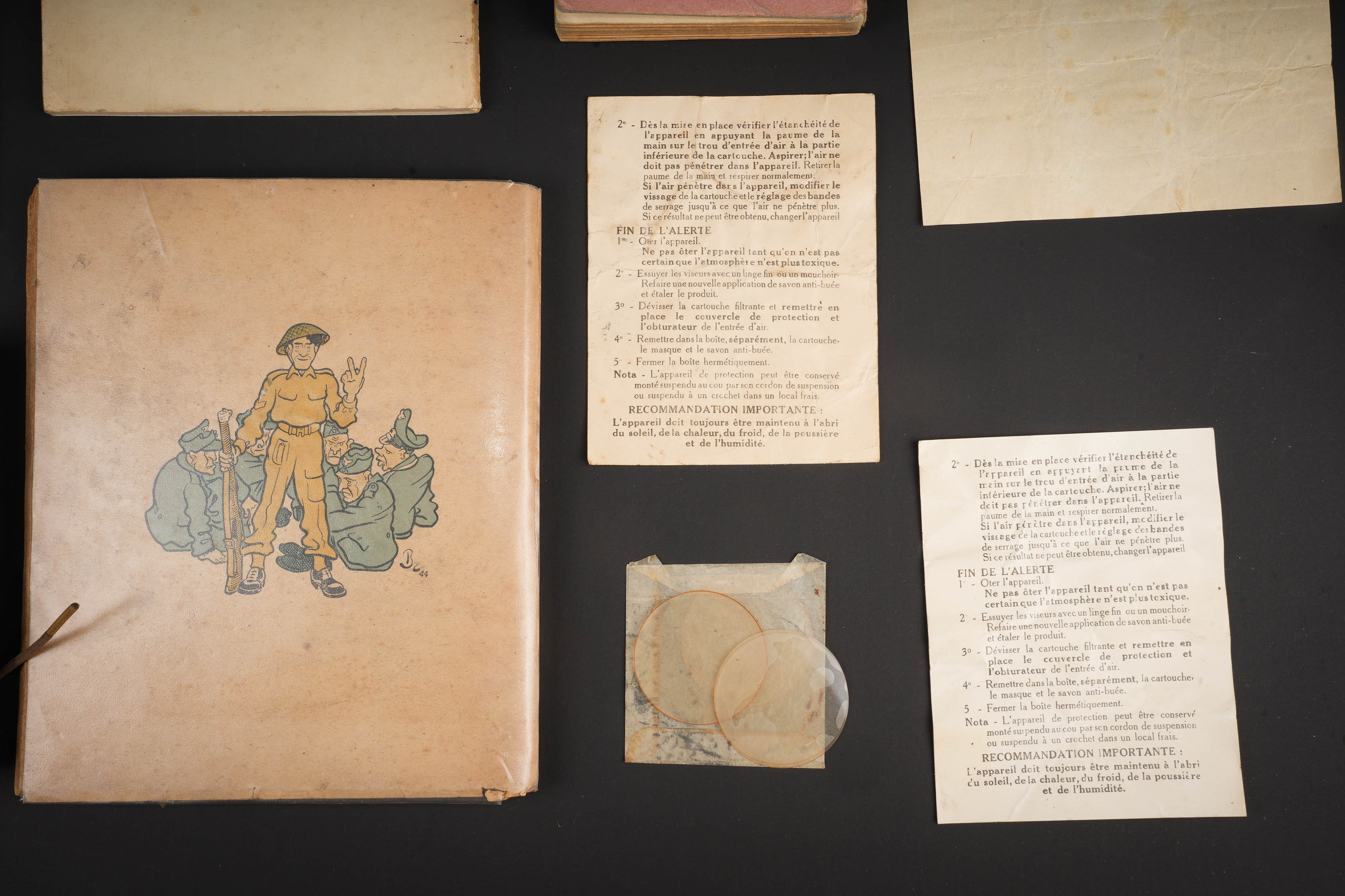 Documents et ouvrages alliés. Allied documents and publications. — photo 11