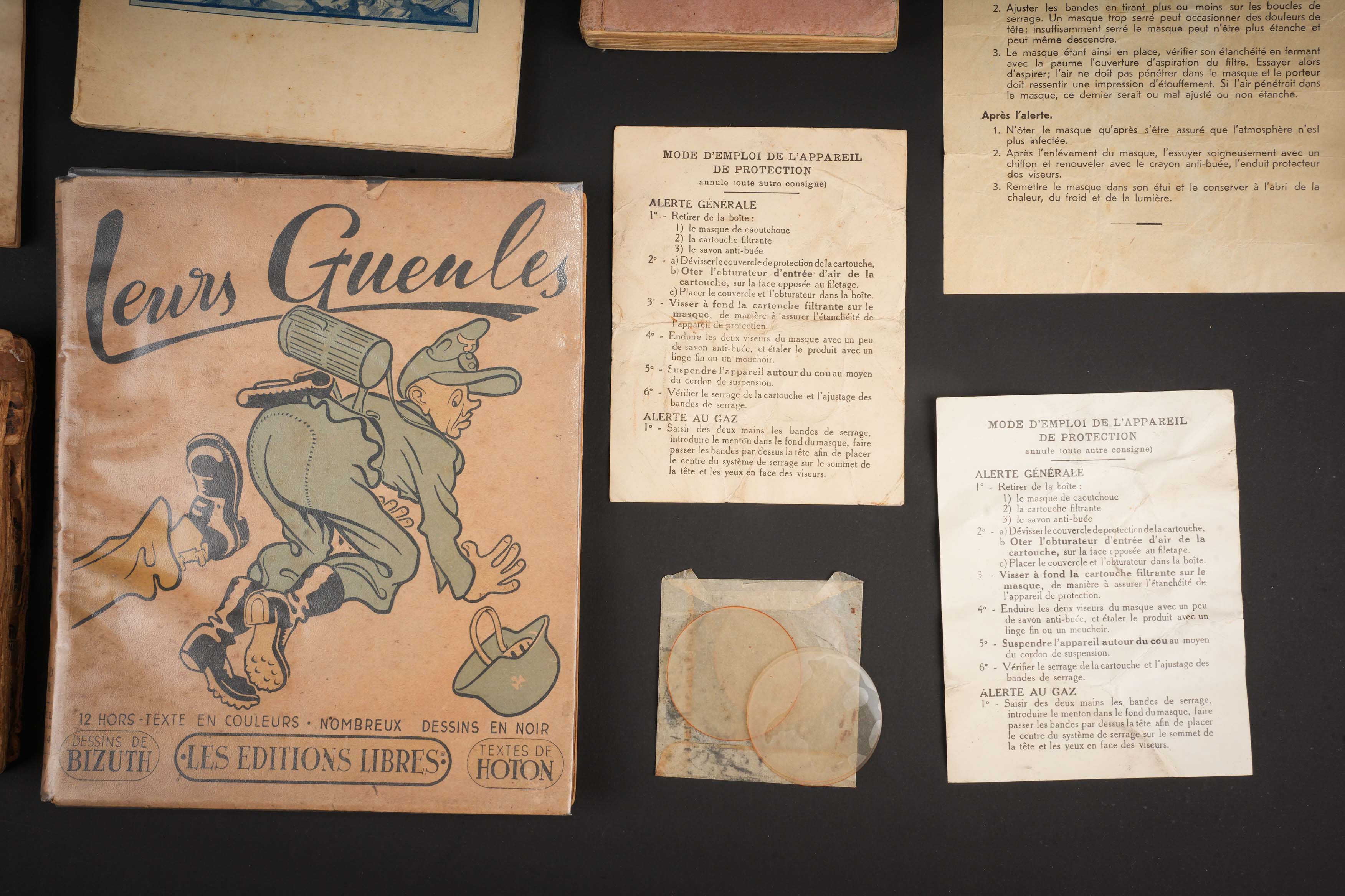 Documents et ouvrages alliés. Allied documents and publications. — photo 5