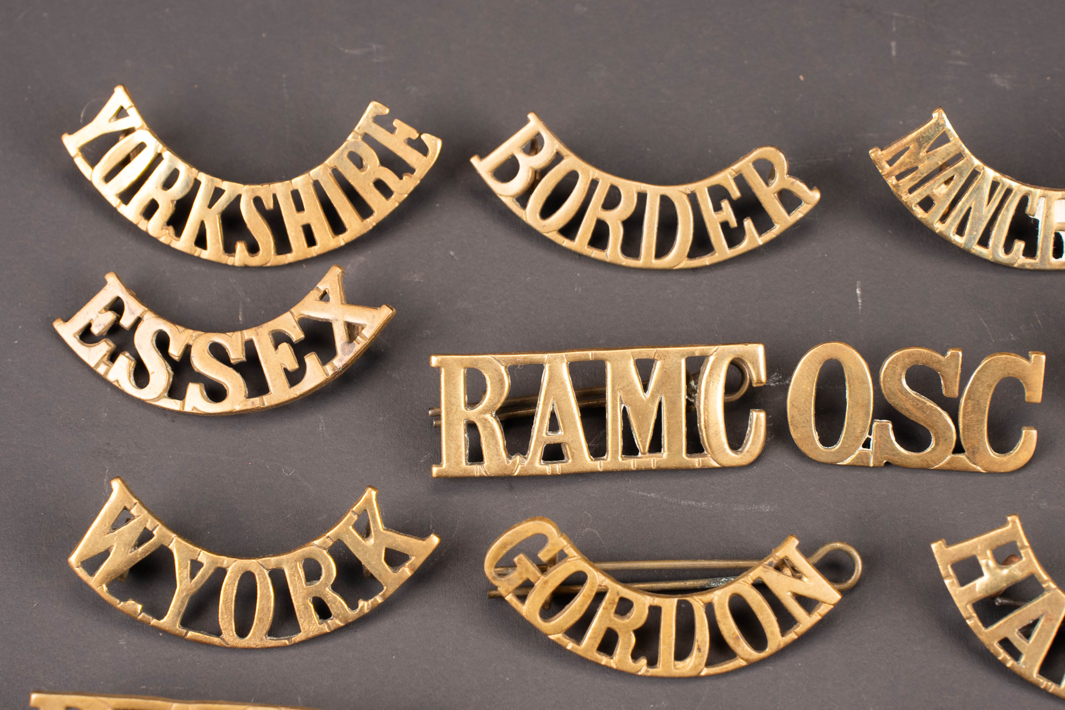 Insignes britannique. British insignias. — photo 2
