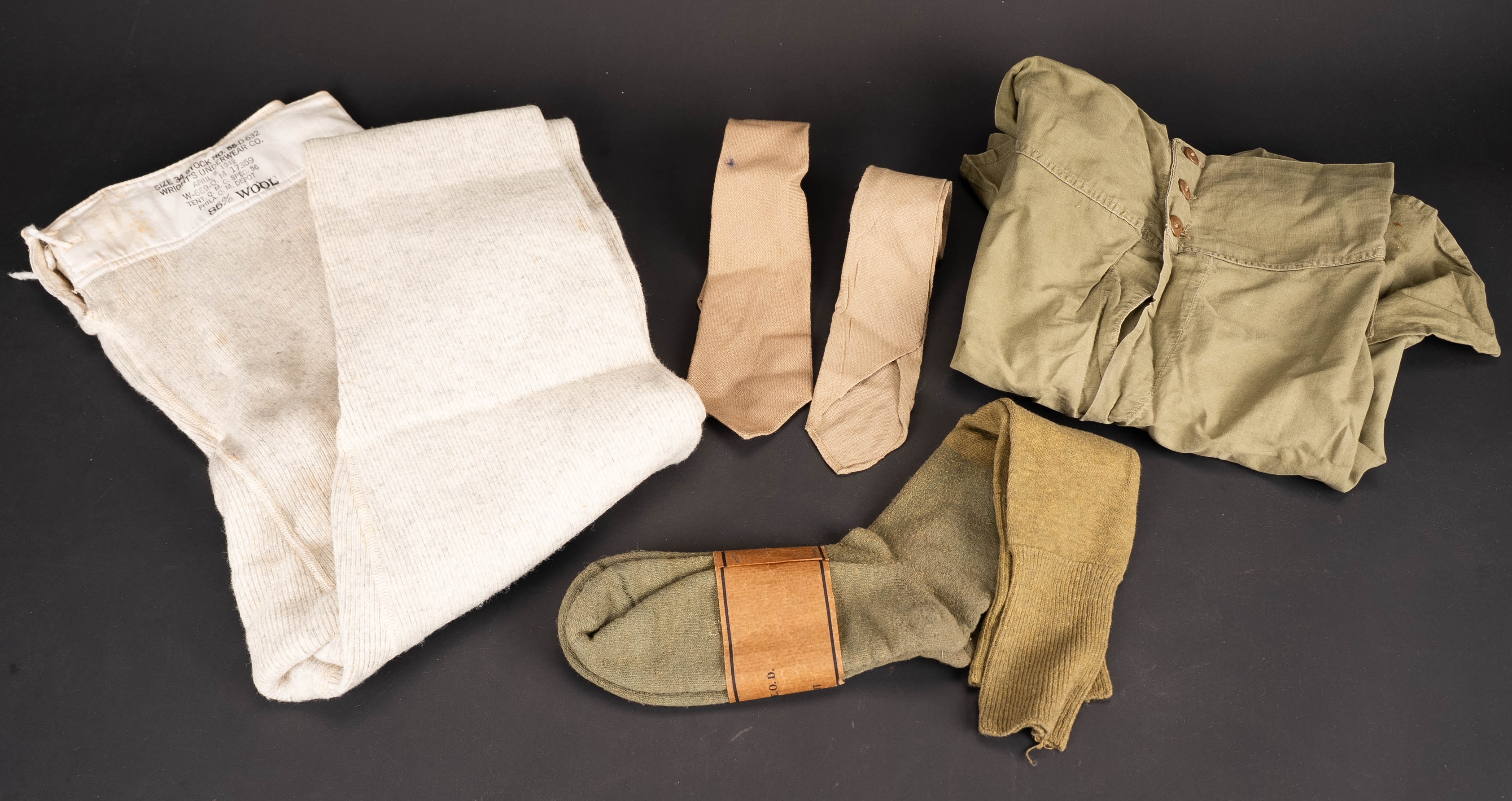 Accessoires d'uniforme US. US Uniform accessories. — photo 1