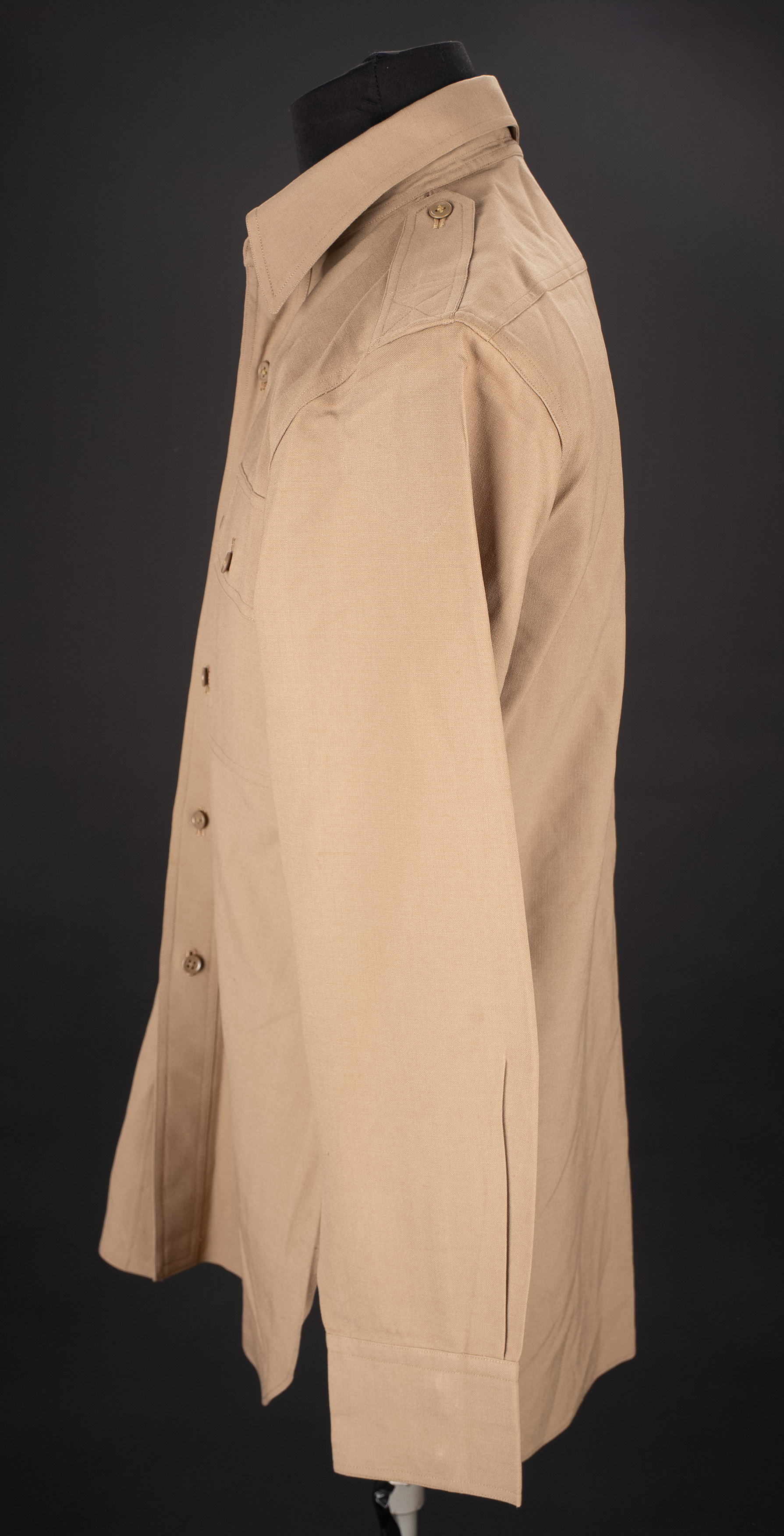 Chemise d'officier chino. Khaki officer’s shirt — photo 4
