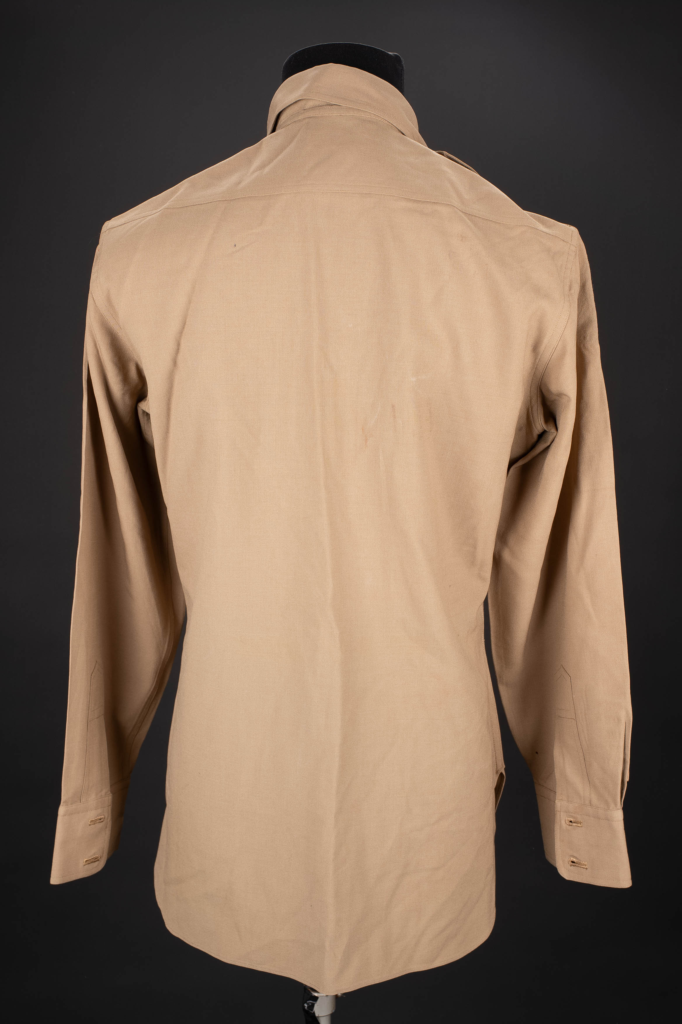 Chemise d'officier chino. Khaki officer’s shirt — photo 5