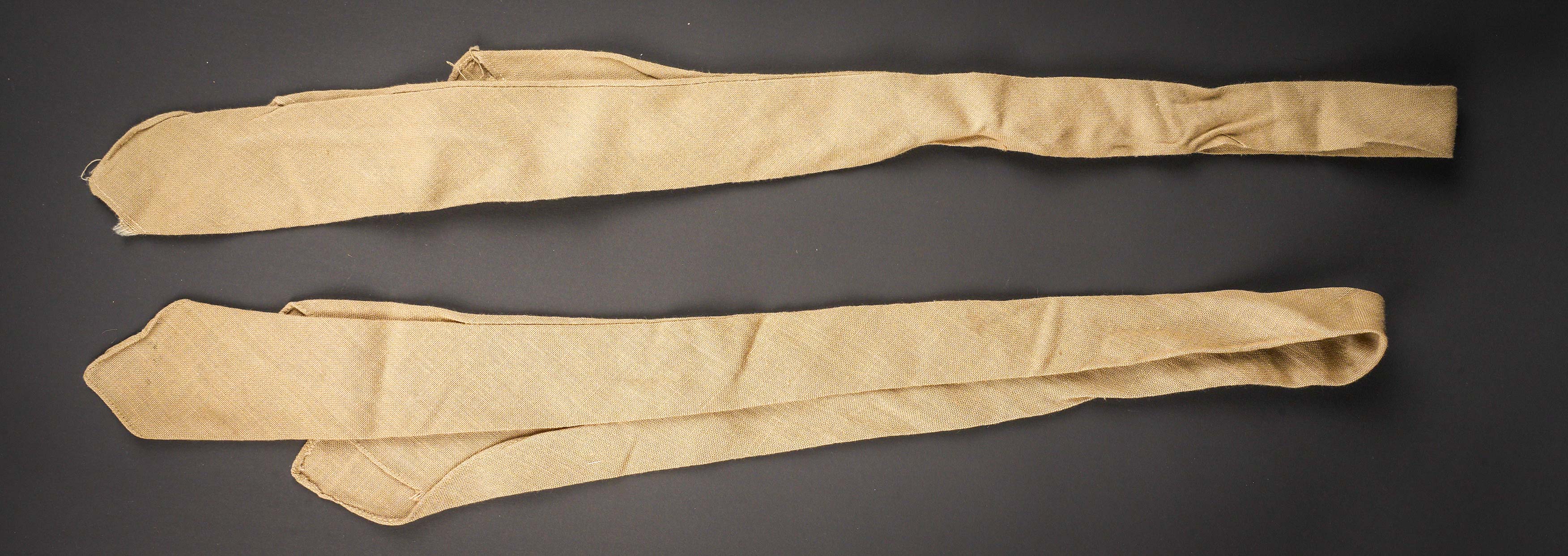 Cravates chino US. US khaki ties — photo 1