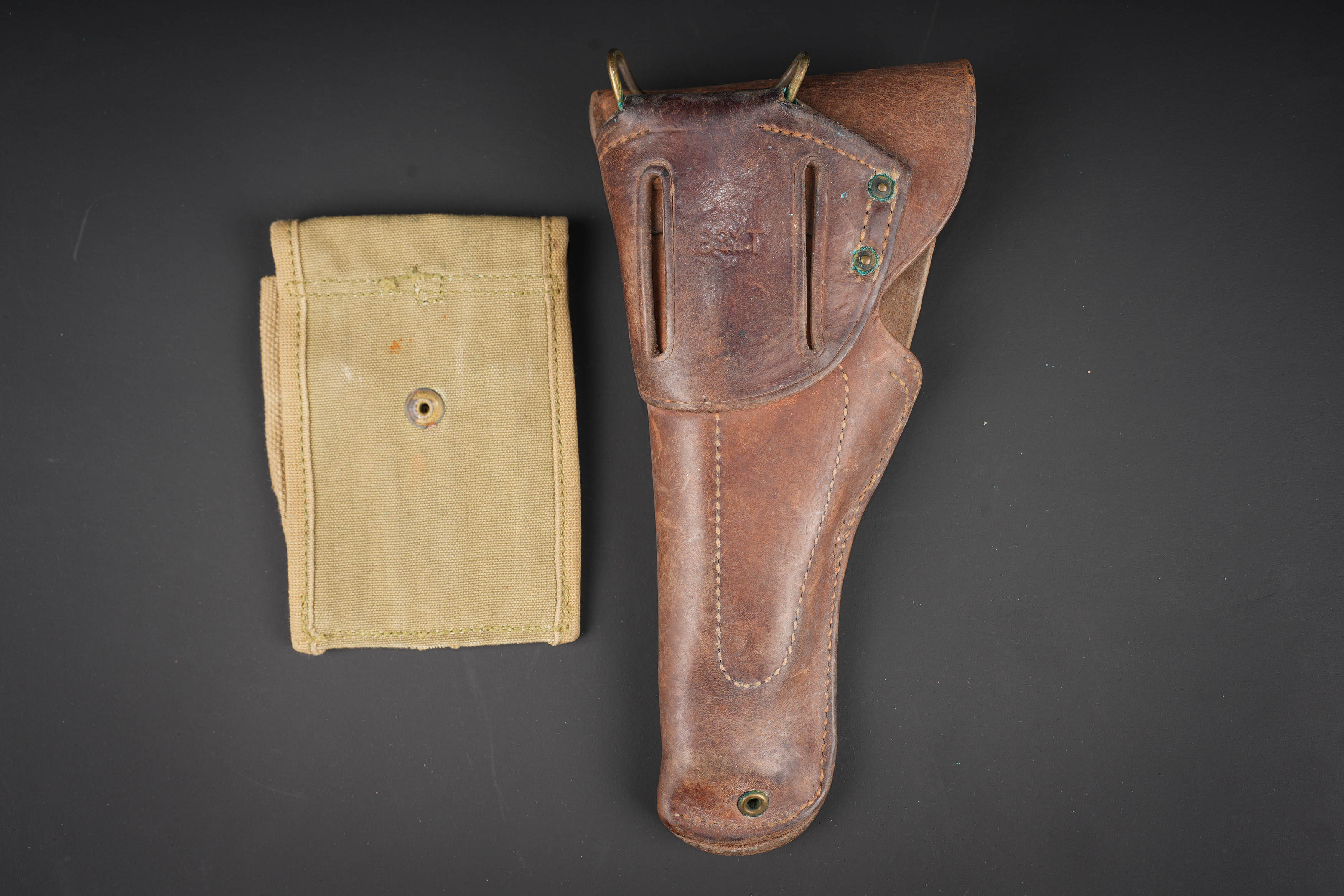 Holster de Colt 45 US. US Colt 45 holster. — photo 2