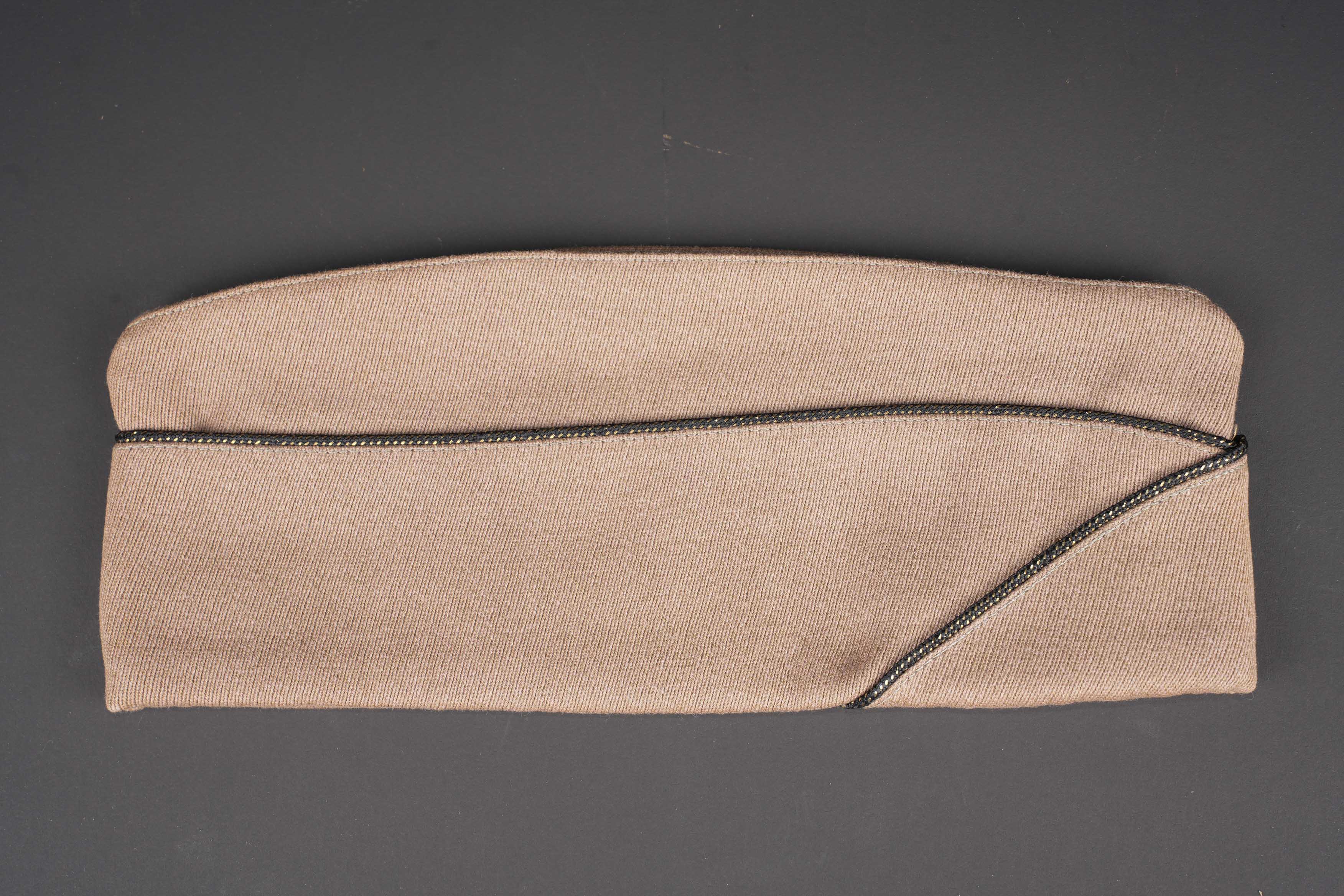 Calot Pink d'officier US. US officer’s pink side cap — photo 1