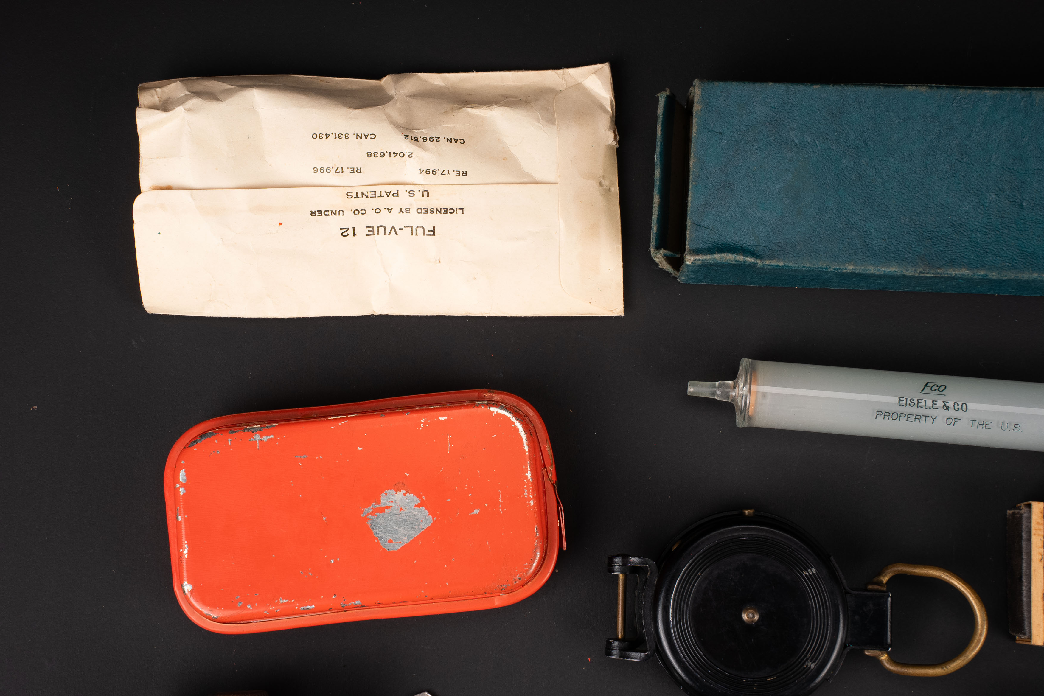 Petits Équipements US. US Army equipment. — photo 11