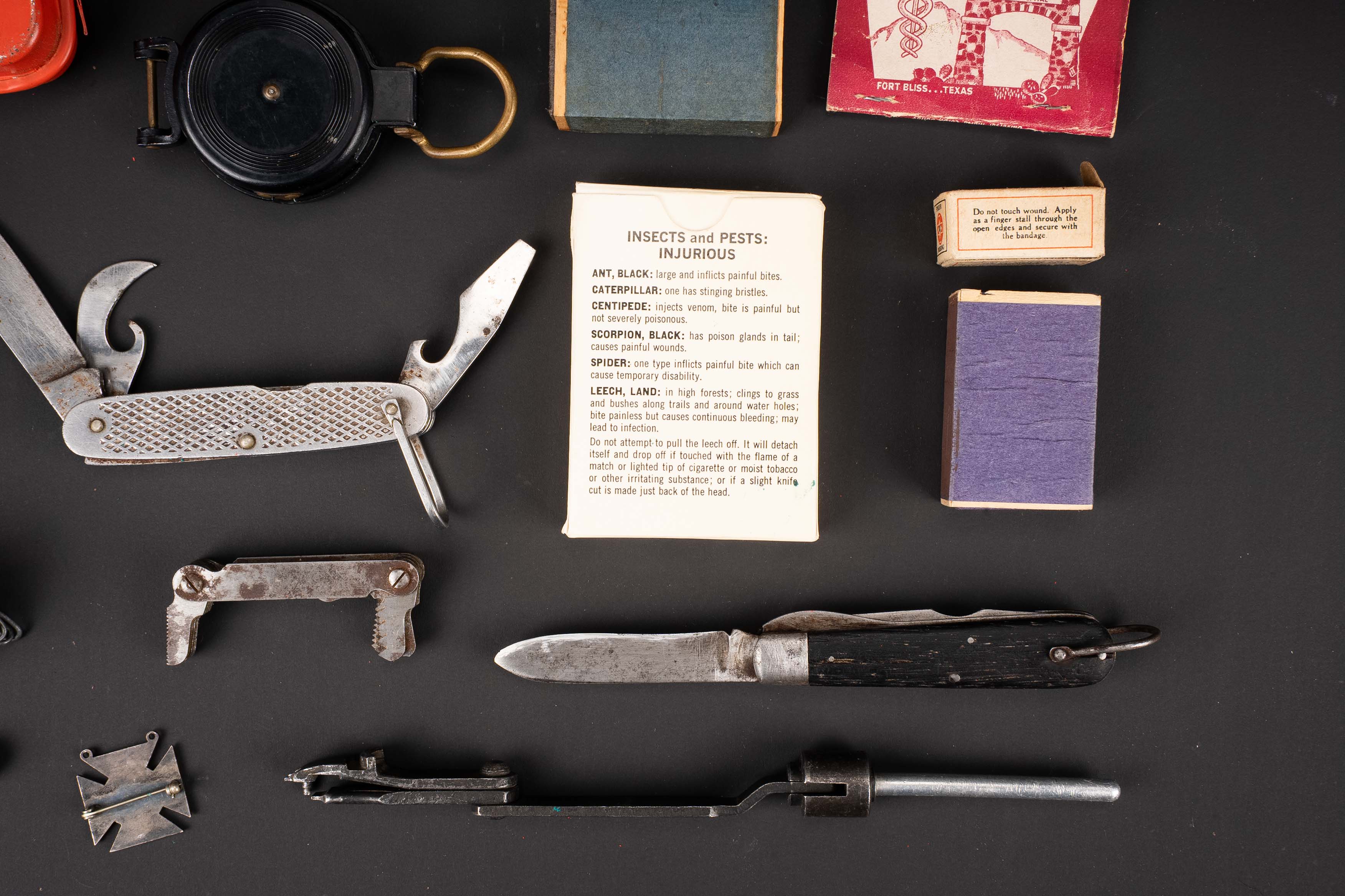 Petits Équipements US. US Army equipment. — photo 14