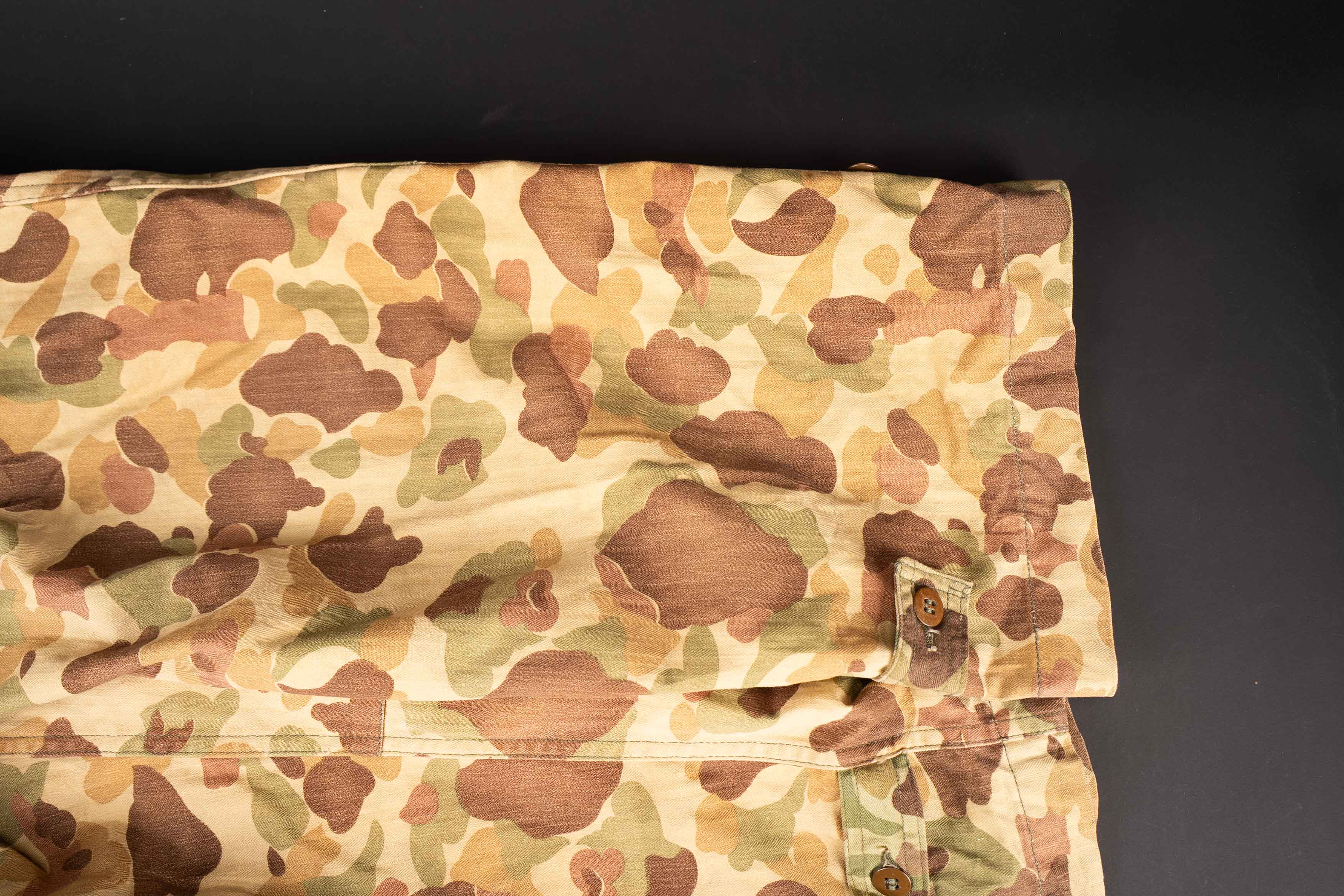 Pantalon HBT 43 camouflé. US HBT 43 camouflaged trousers. — photo 10