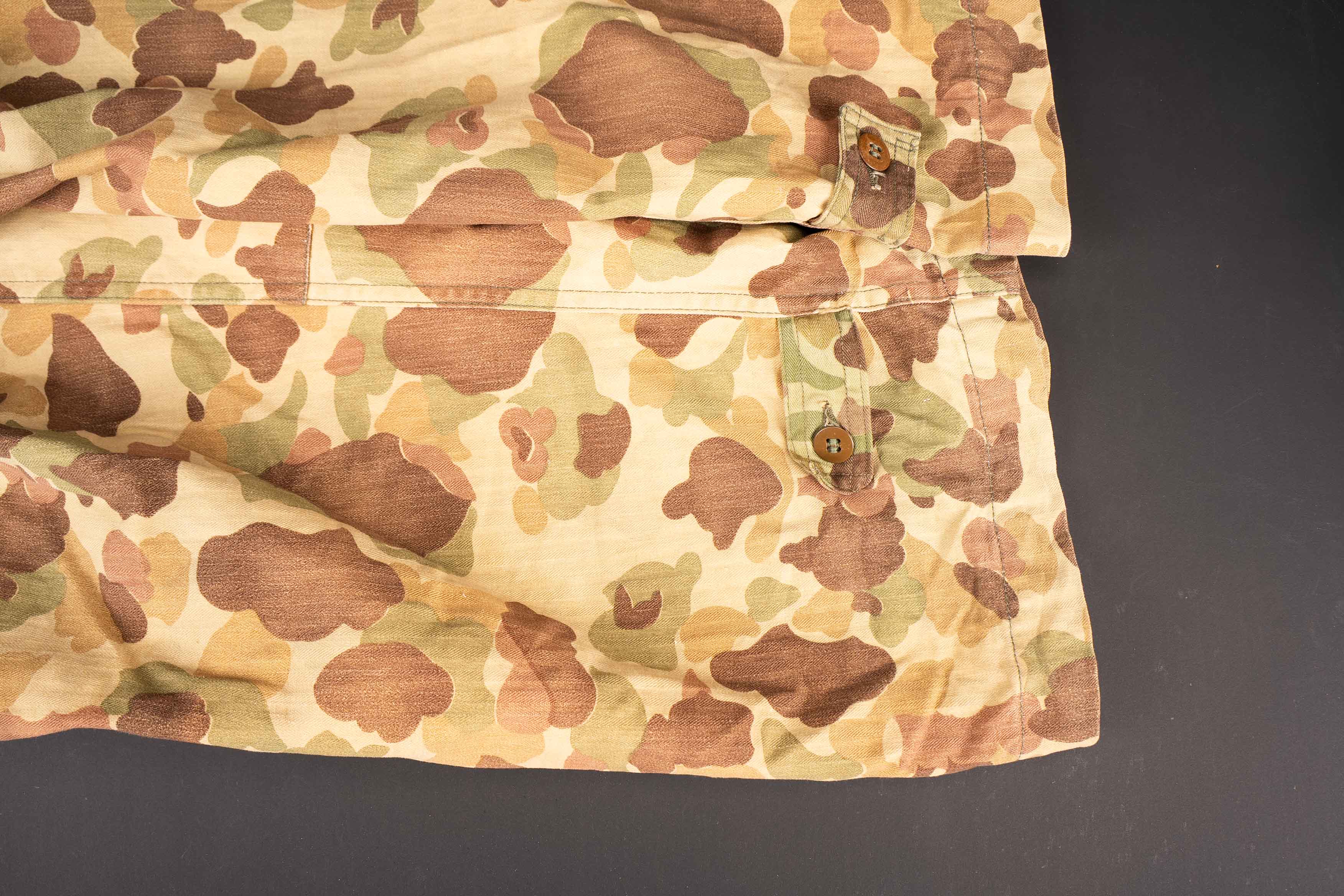 Pantalon HBT 43 camouflé. US HBT 43 camouflaged trousers. — photo 9