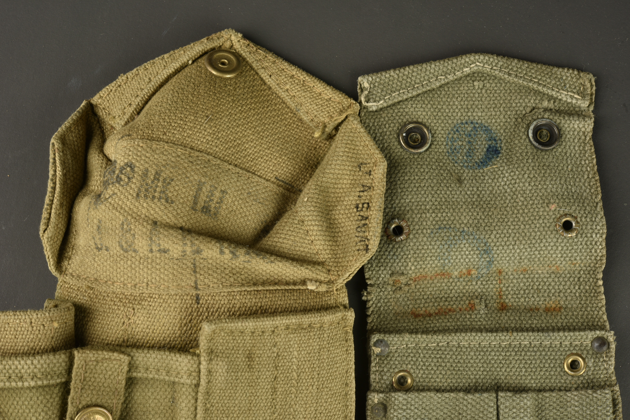 Pochettes pour chargeurs de Carabine USM1. Magazine pouches for US M1 Carbine magazines — photo 5