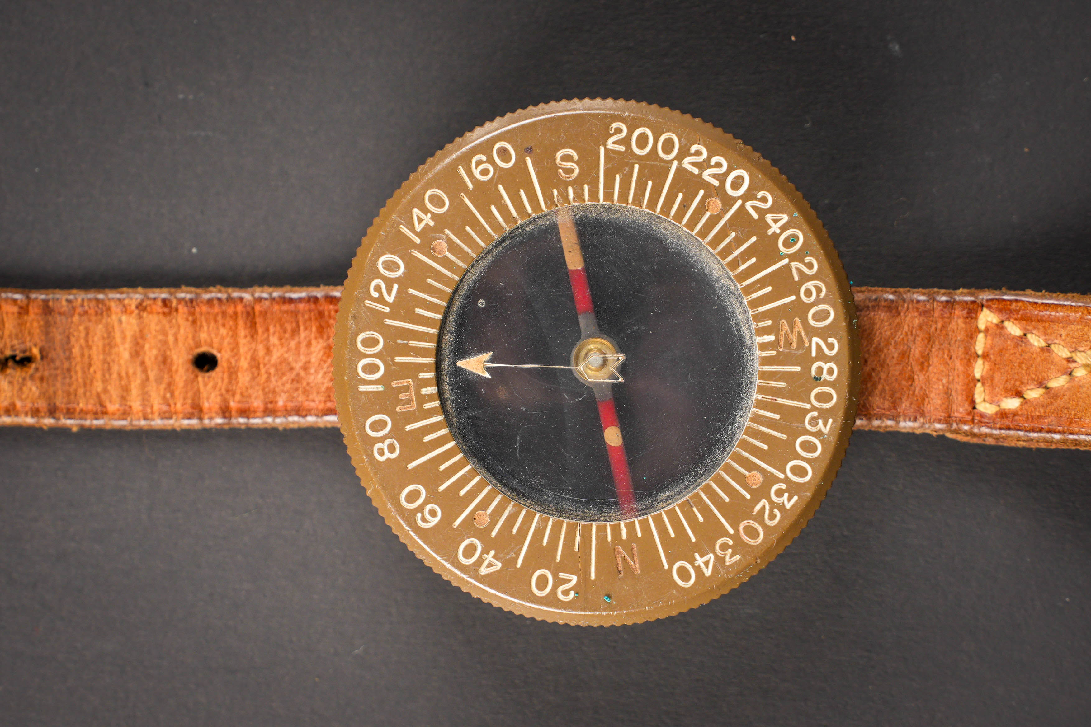 Boussole de poigné US. US wrist compass — photo 2