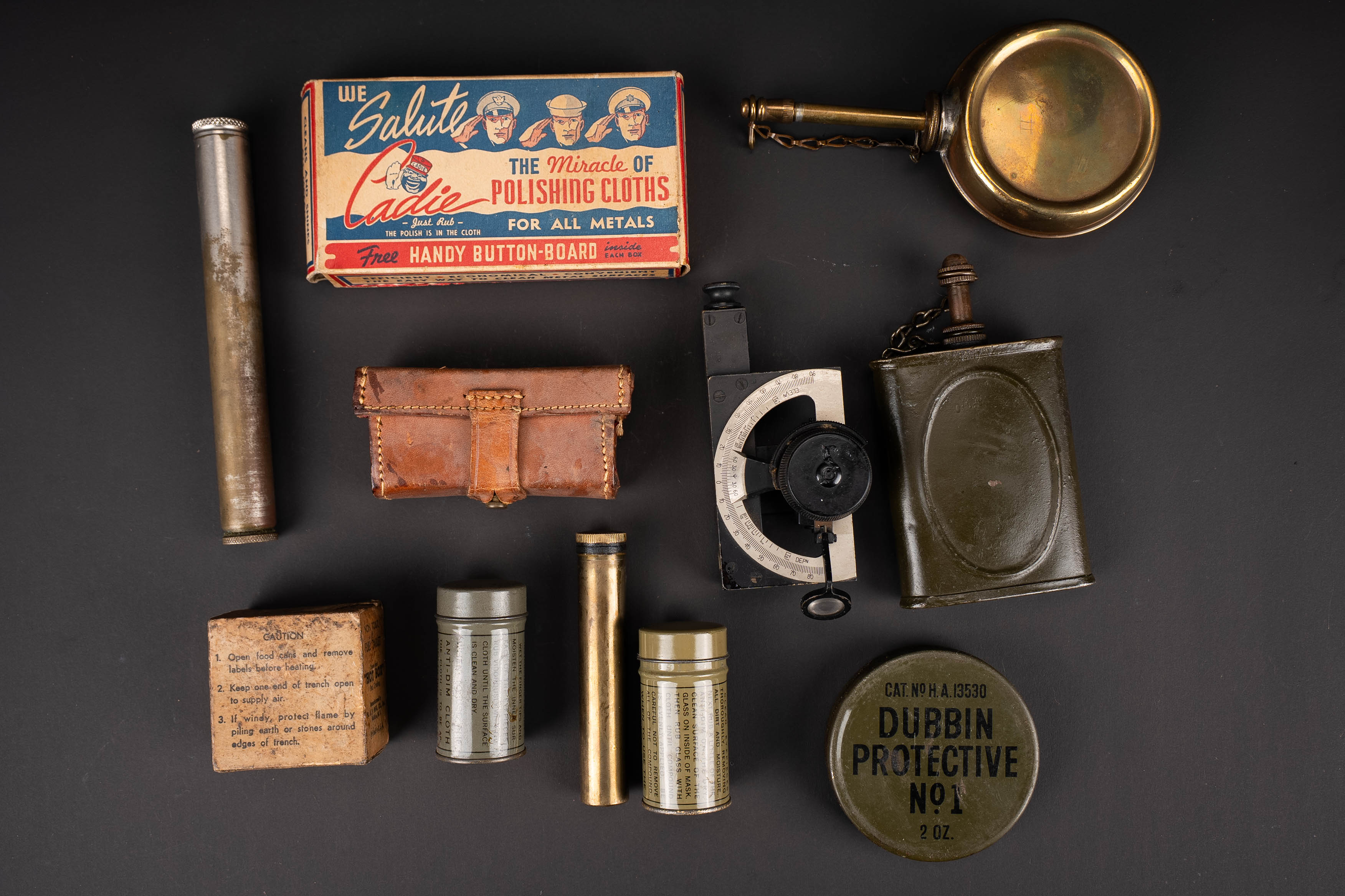 Accessoires US et britannique. US and British accessories — photo 1
