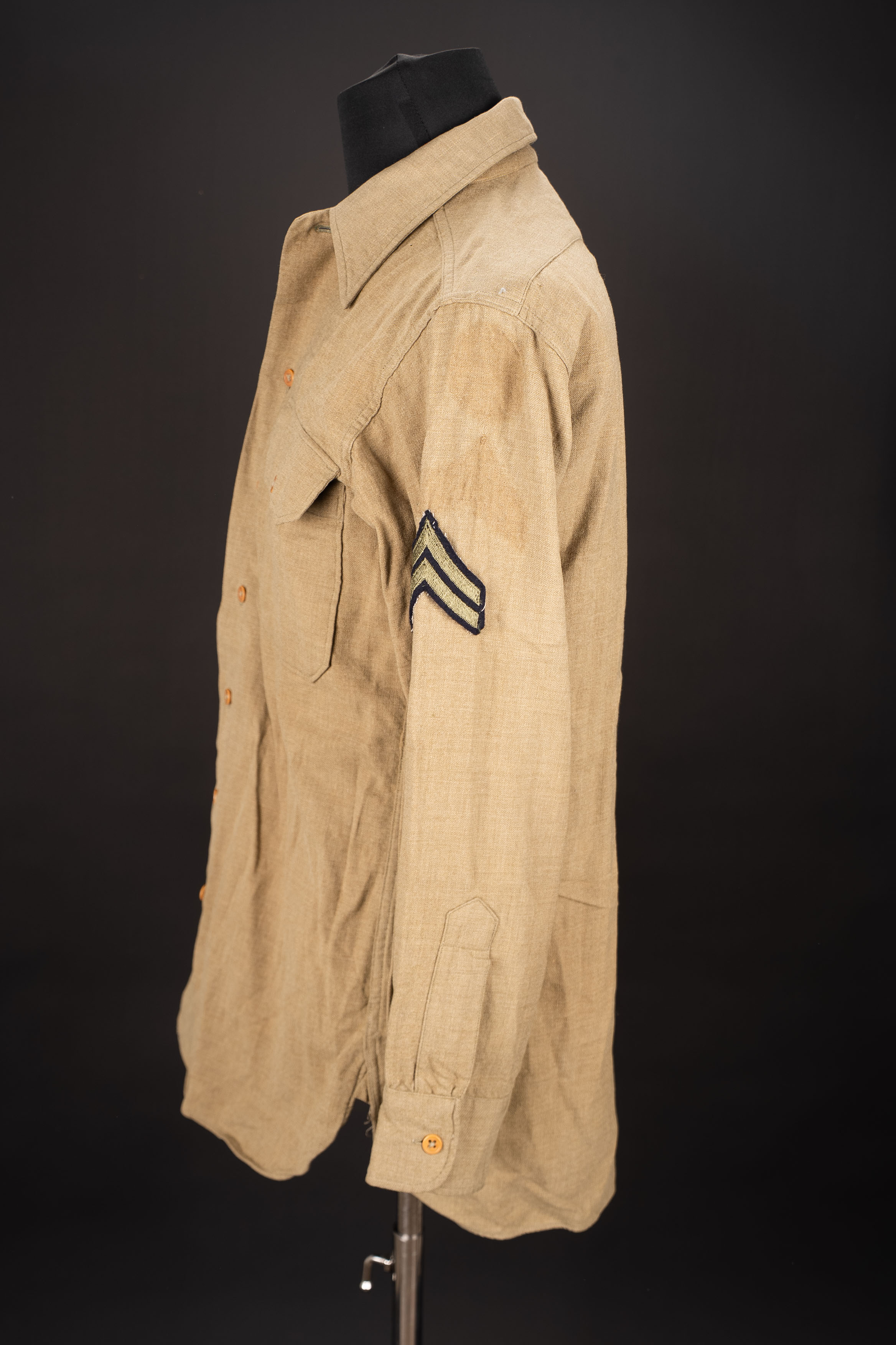 Chemise moutarde. US Army mustard shirt. — photo 4