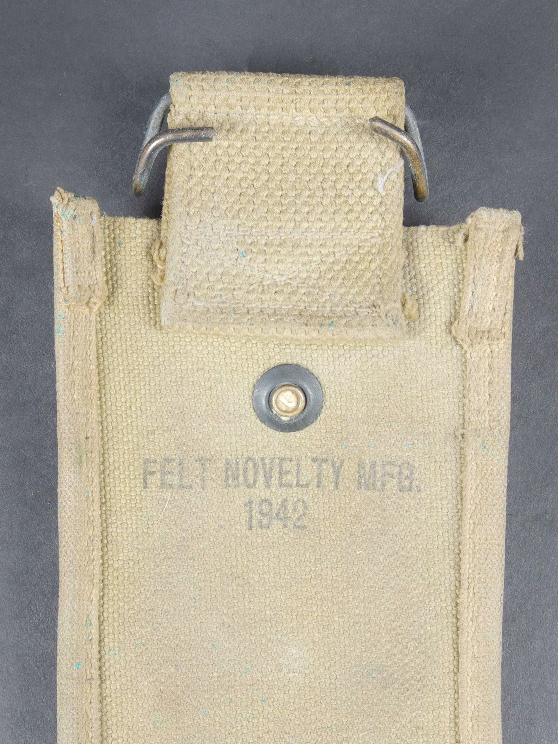 Petits équipements US. US Army equipment. — photo 3