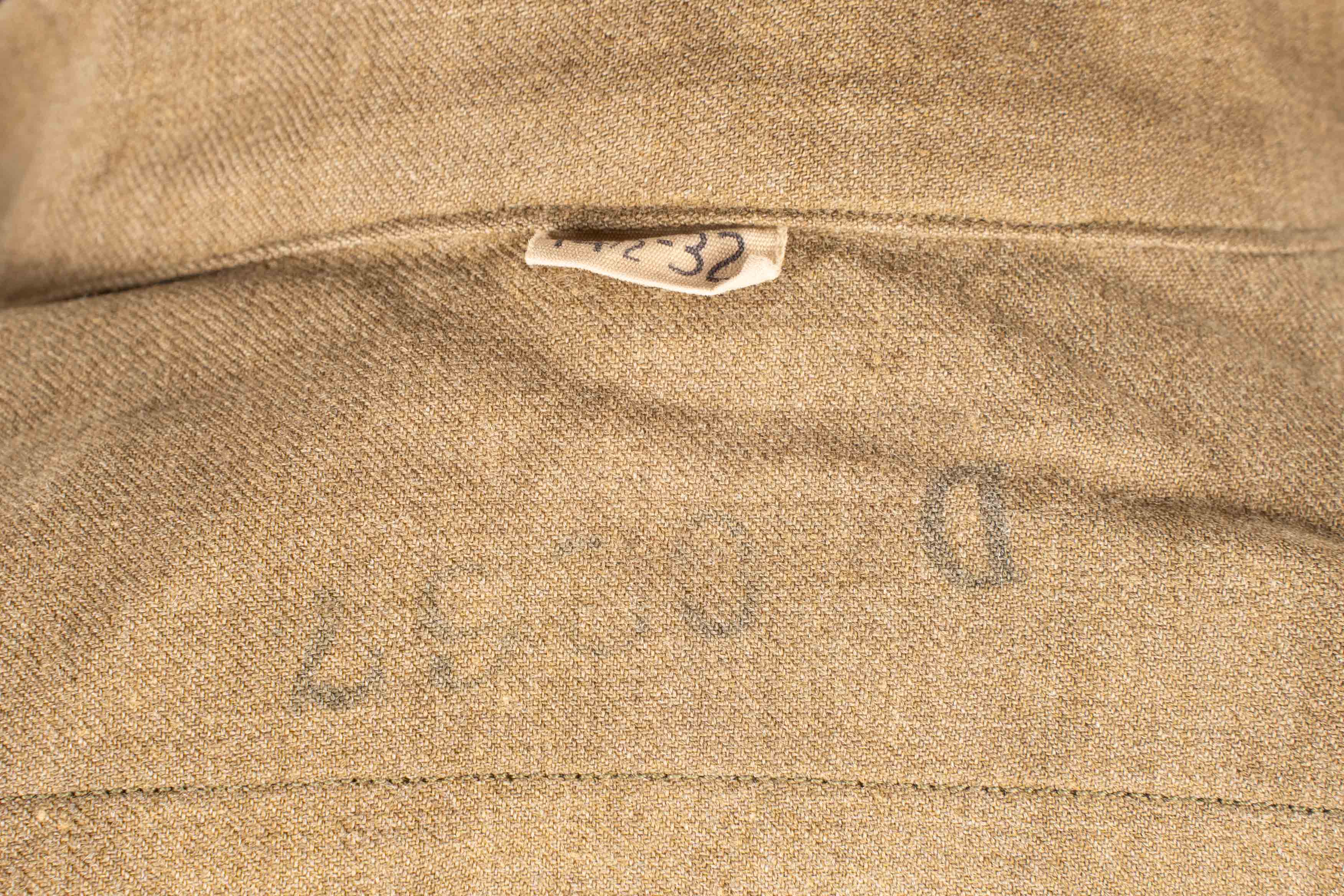 Chemise moutarde US. US Army mustard shirt. — photo 7