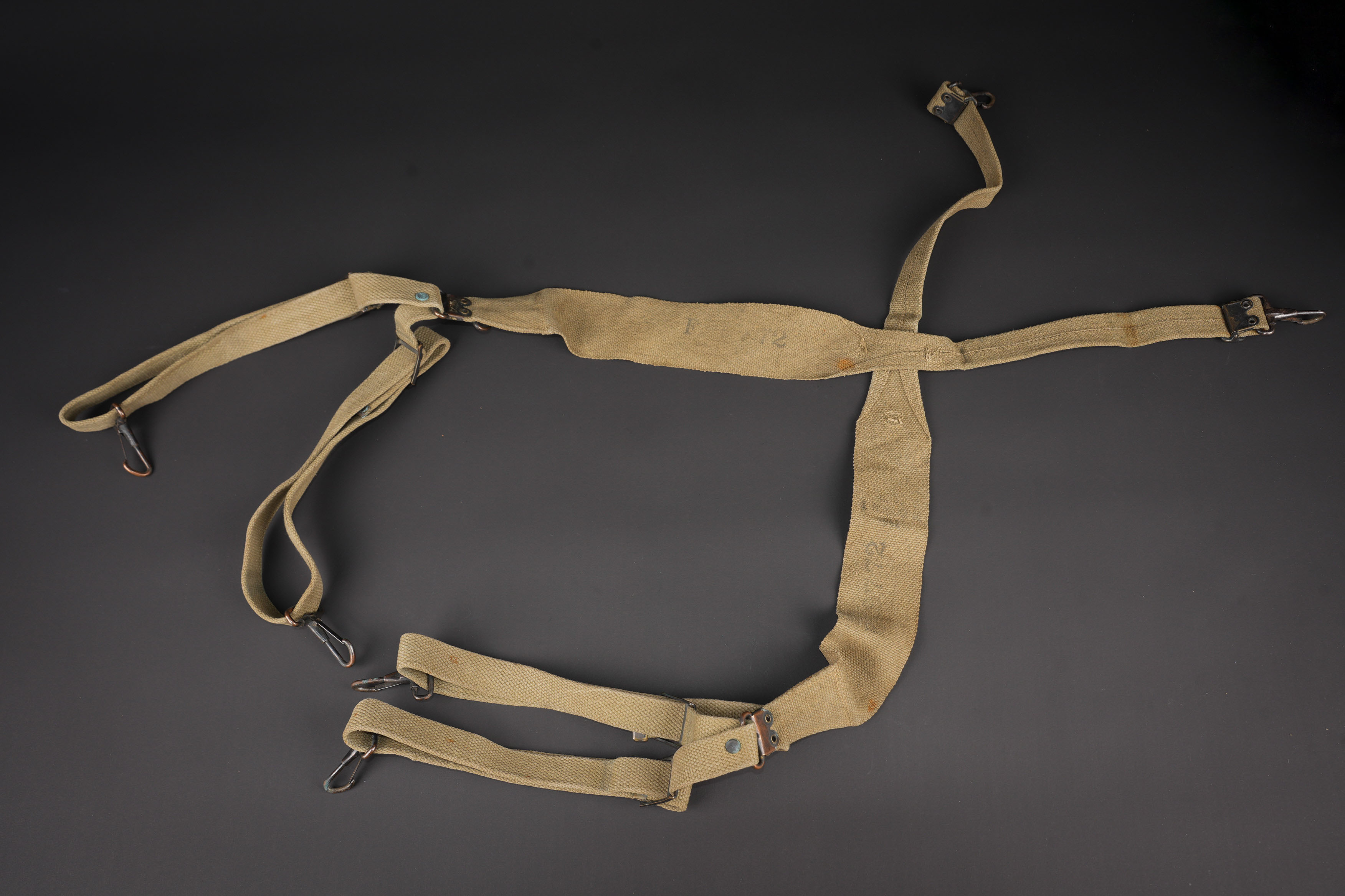 Brelage M-36 nominatif. US Army Named M-36 suspenders. — photo 1