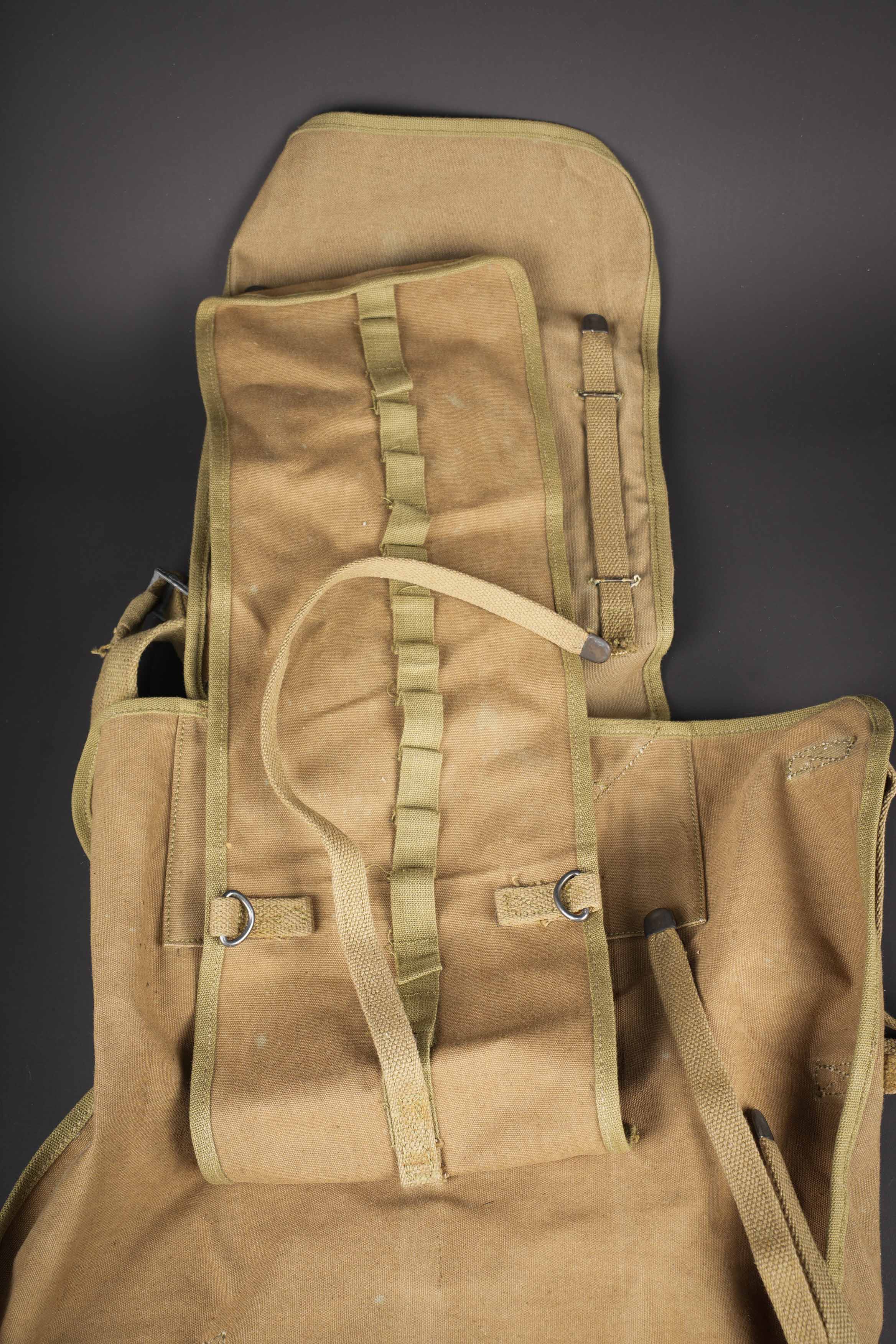 Sac à dos M-1928. US Army M-1928 back pack. — photo 5