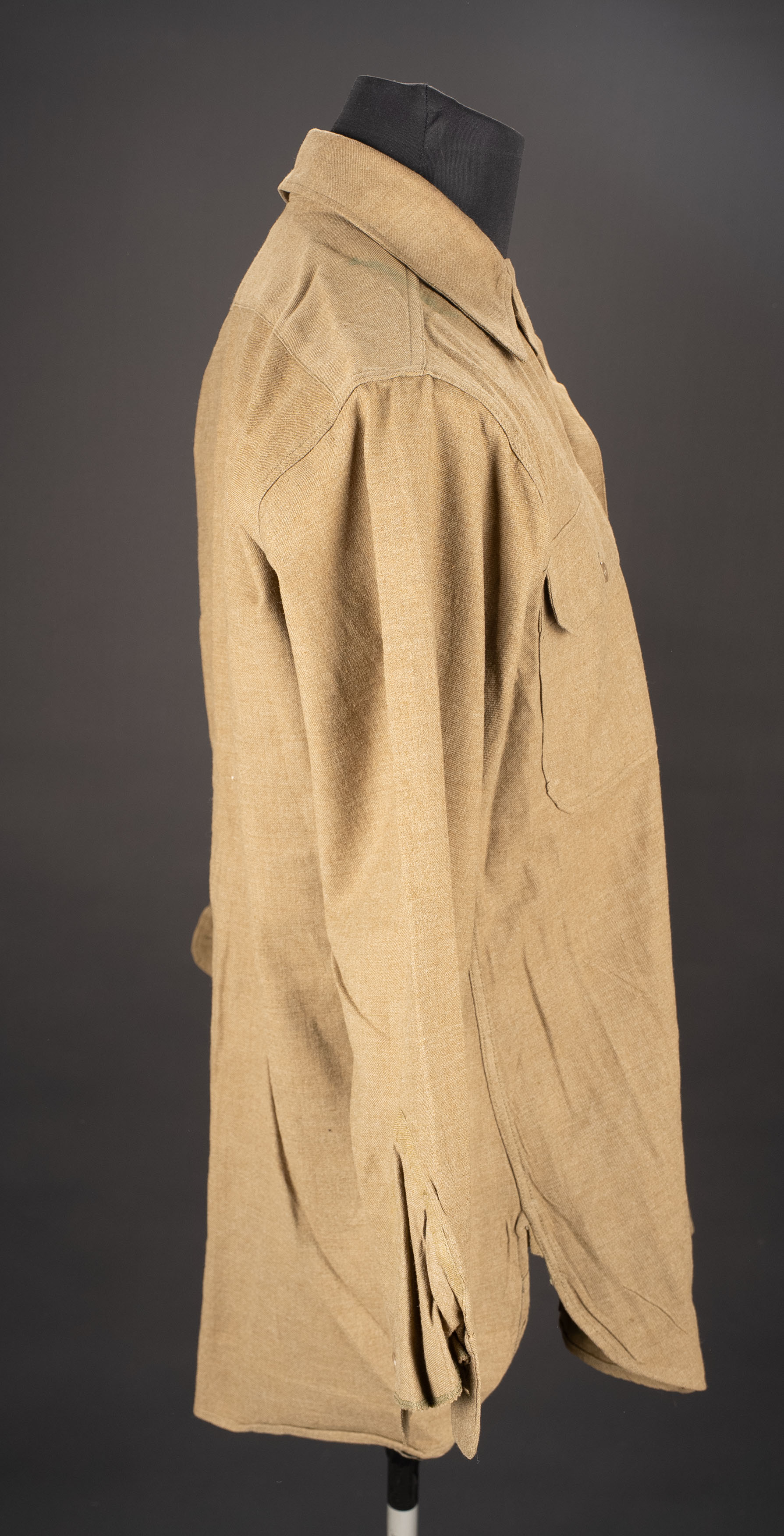 Chemise moutarde US. US Army mustard shirt. — photo 4