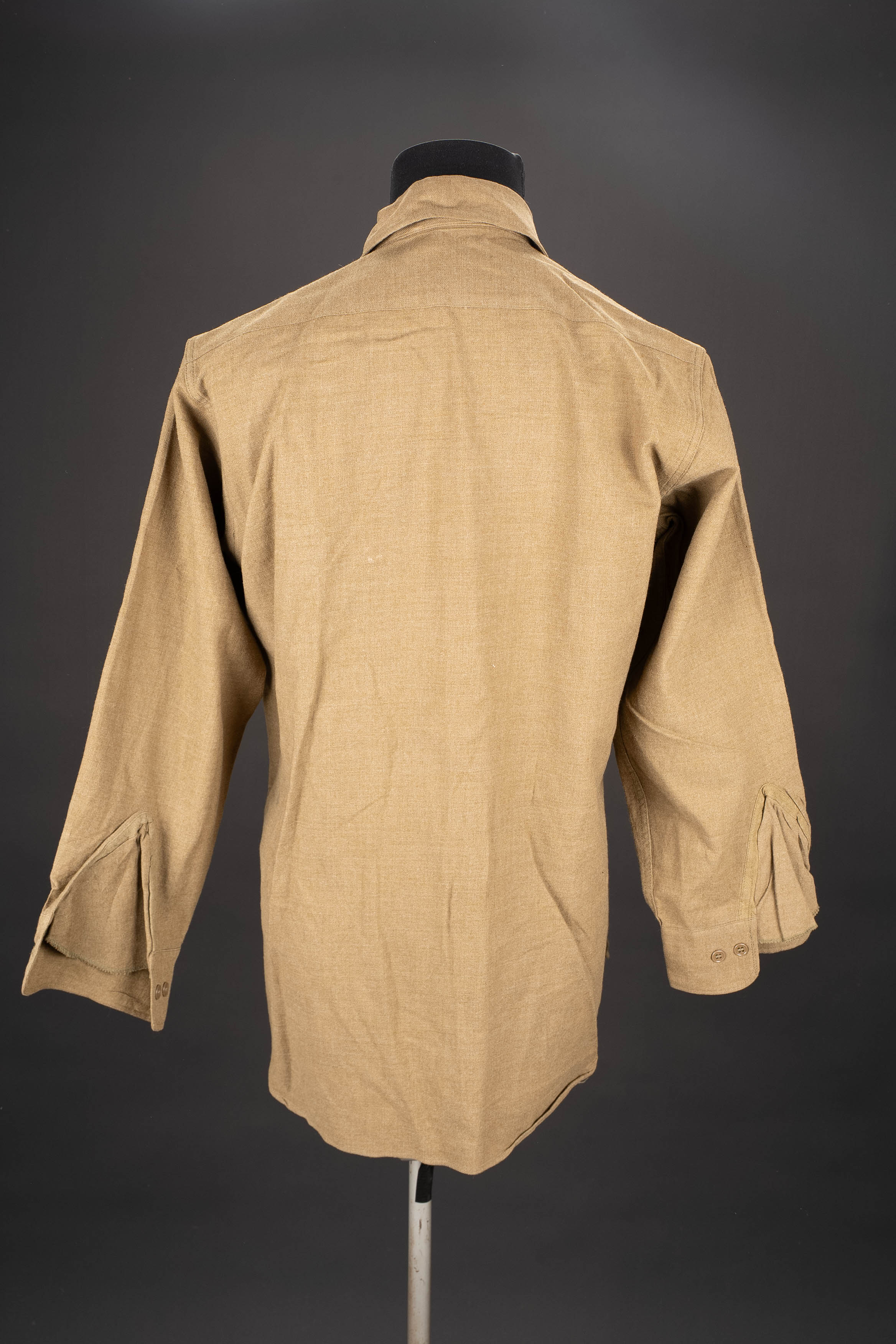 Chemise moutarde US. US Army mustard shirt. — photo 6