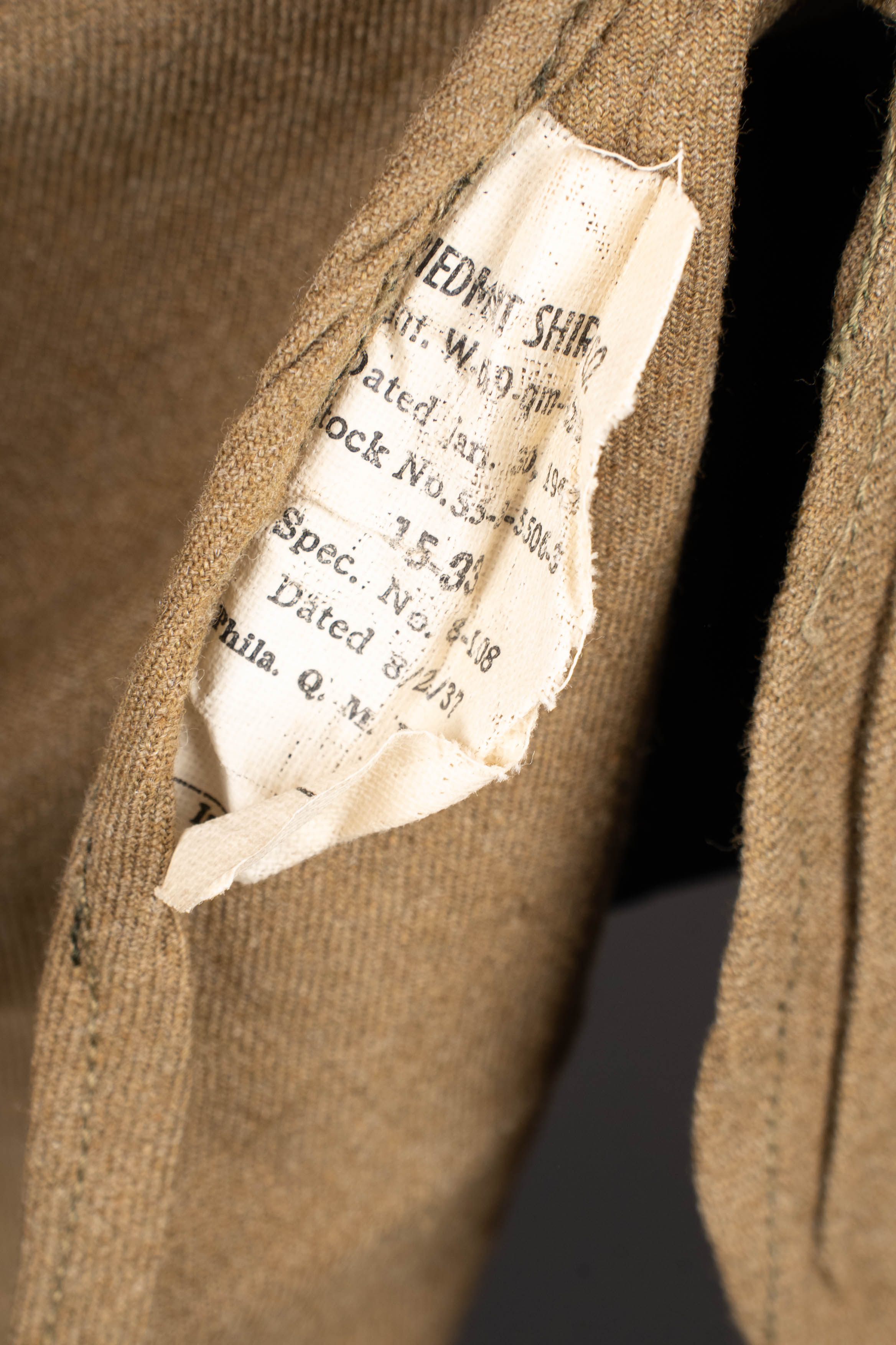 Chemise moutarde US. US Army mustard shirt. — photo 8