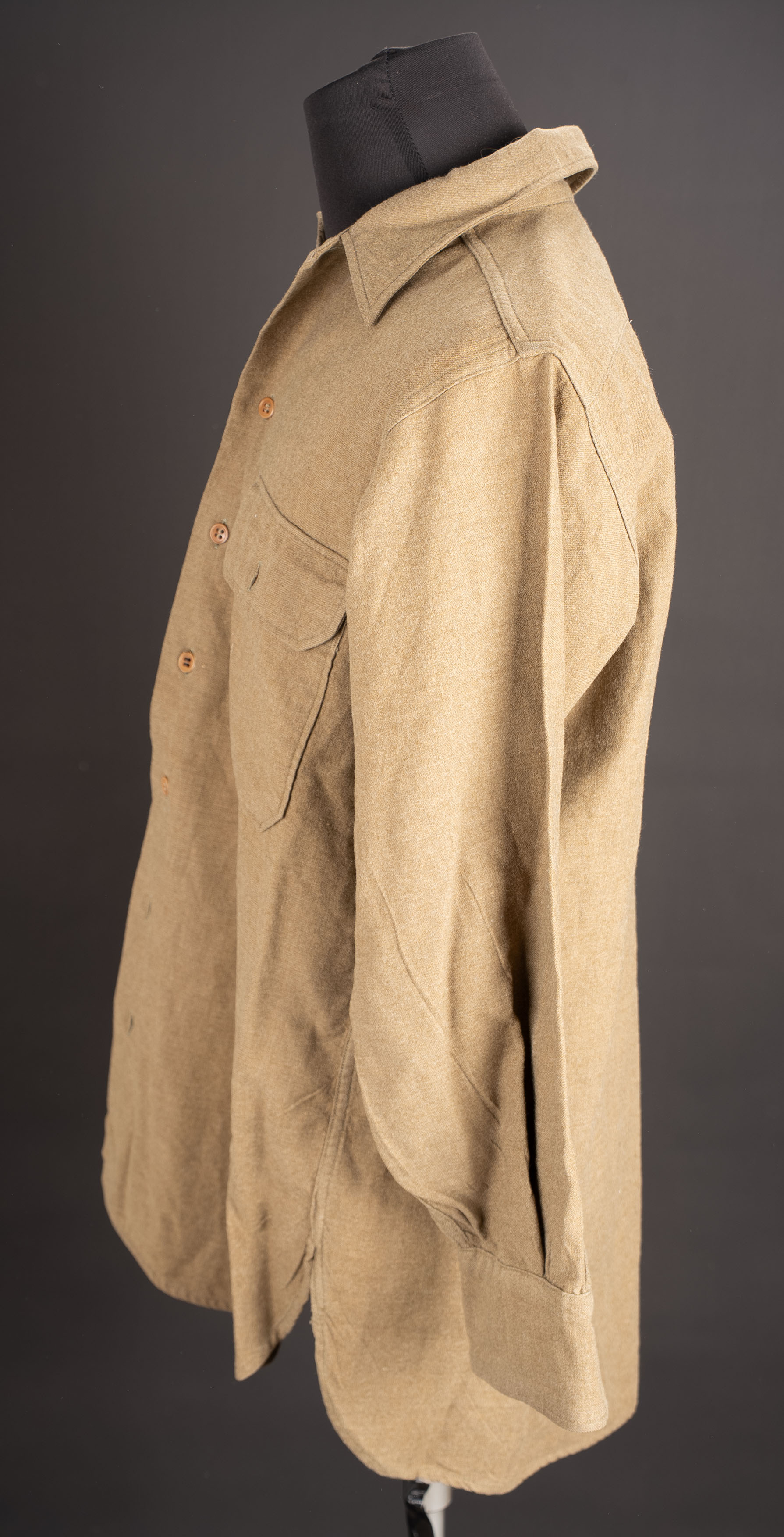 Chemise moutarde US. US Army mustard shirt. — photo 4