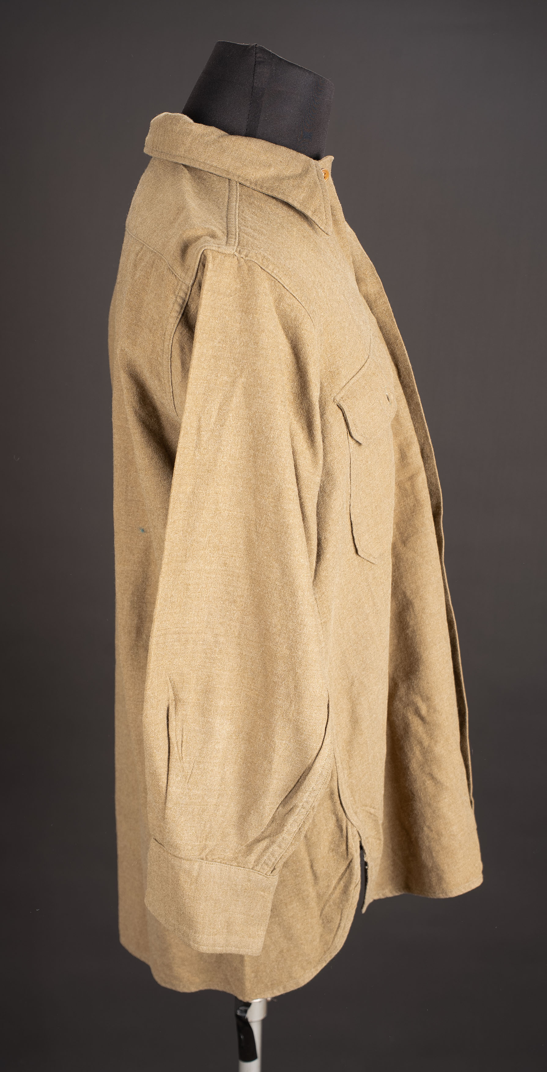 Chemise moutarde US. US Army mustard shirt. — photo 6