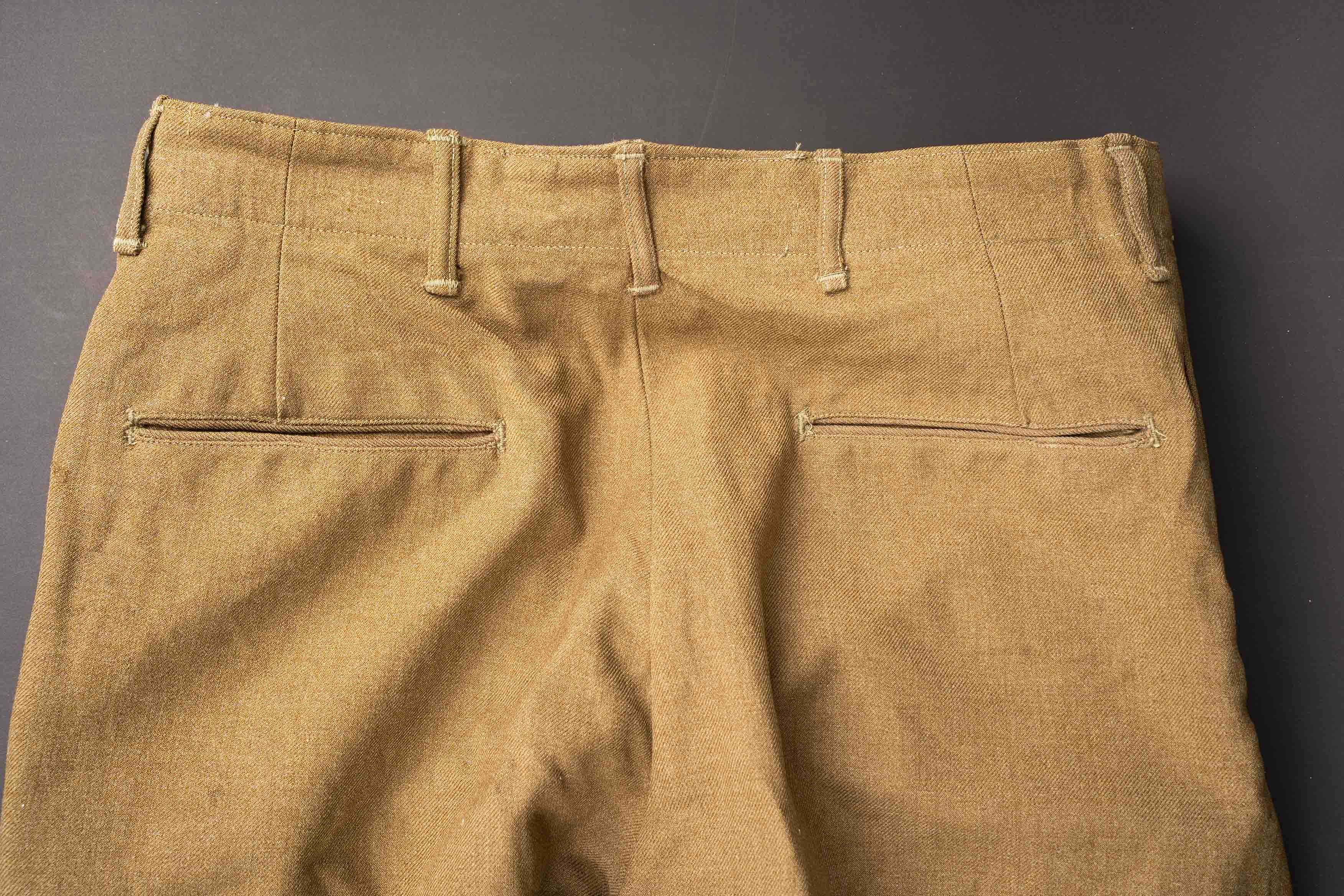 Pantalon moutarde US. US army mustard trousers. — photo 9