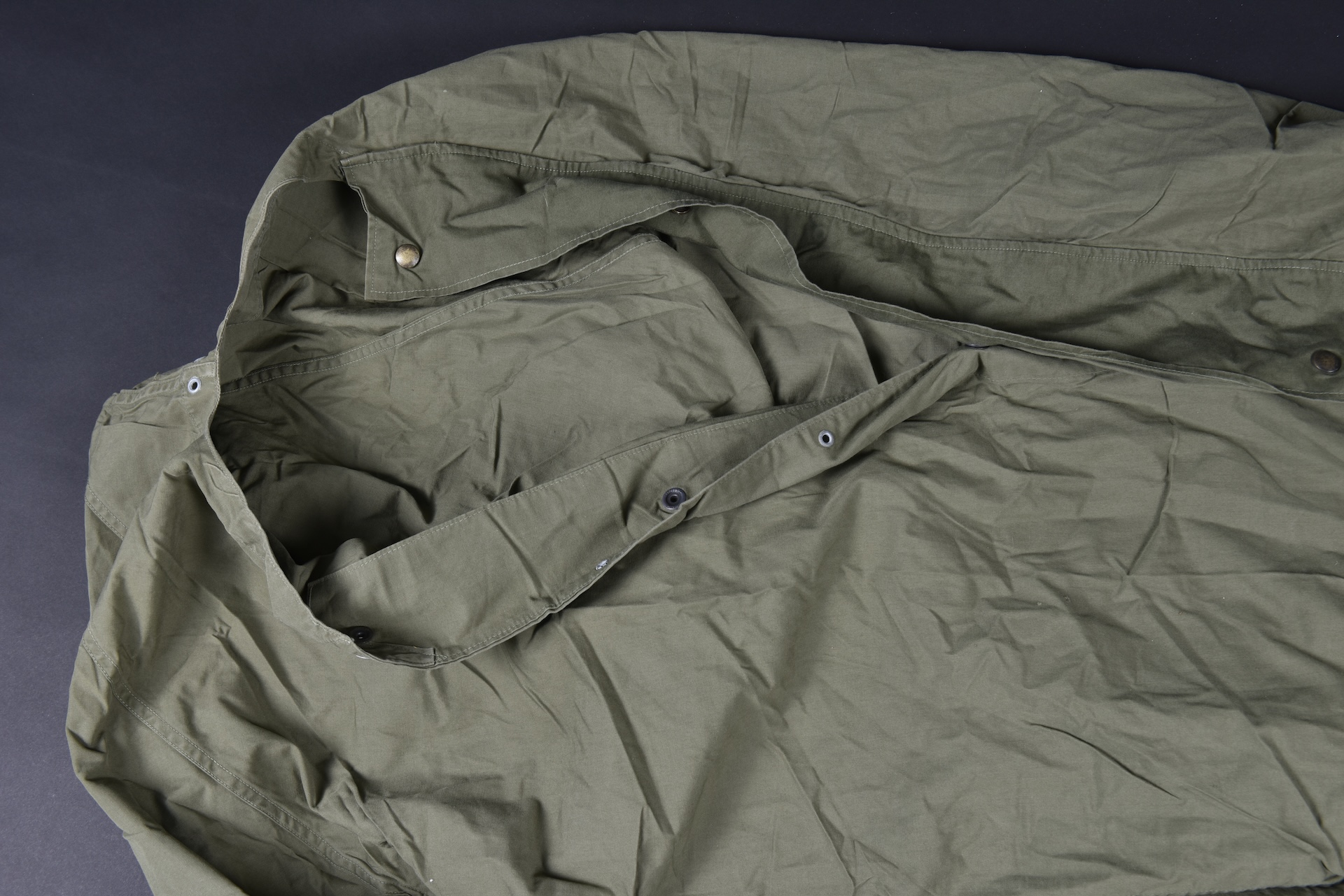 Accessoires de campement US. US Army camp equipment accessories. — photo 2