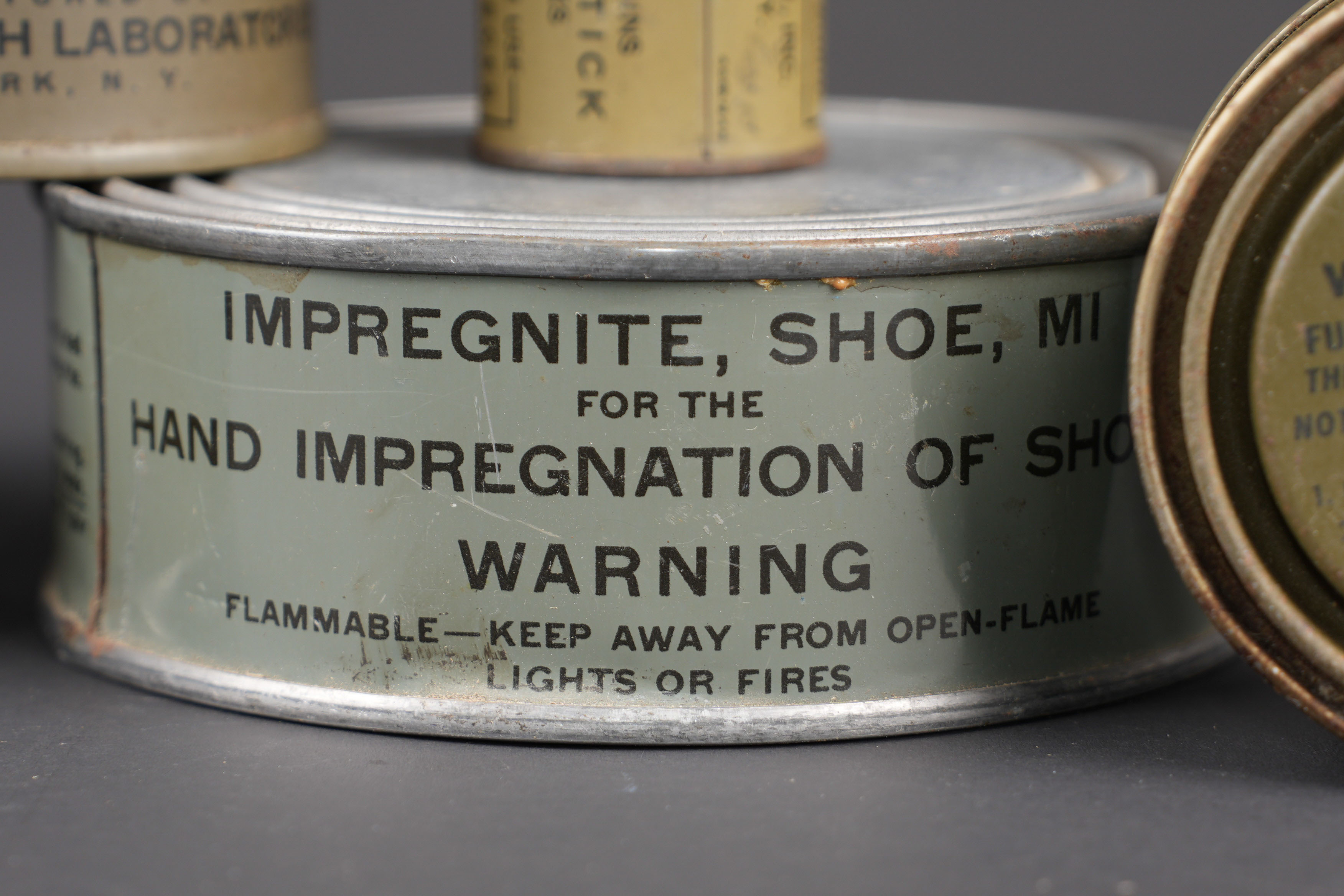 Boites d'alcohol US. US alcohol tins. — photo 11