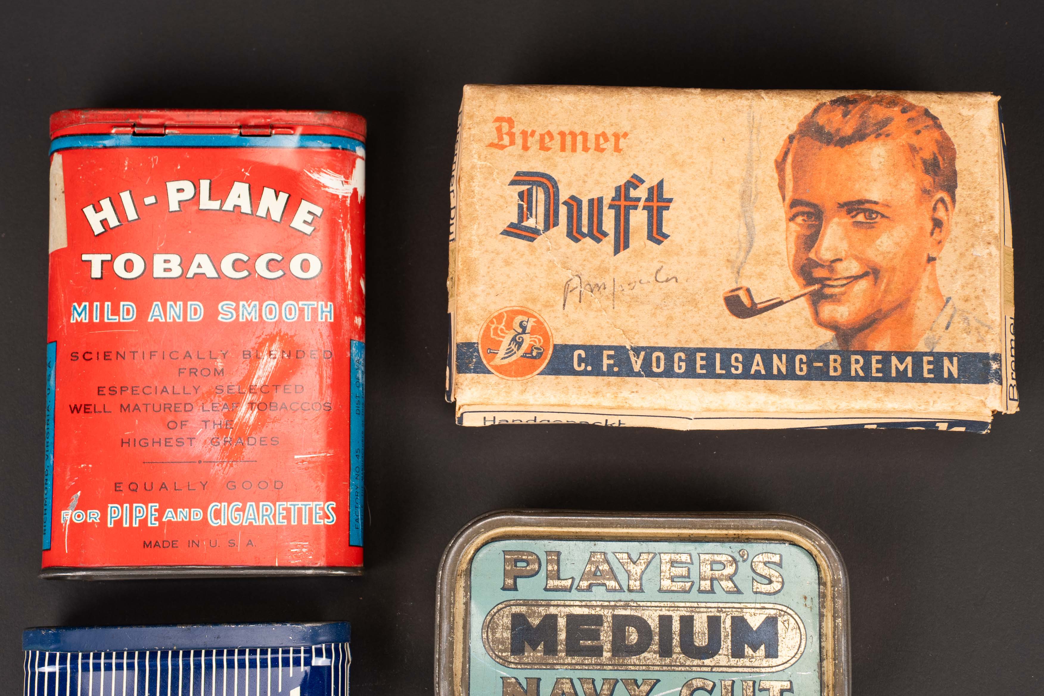 Accessoire du fumeur US. US smoker’s accessories. — photo 2