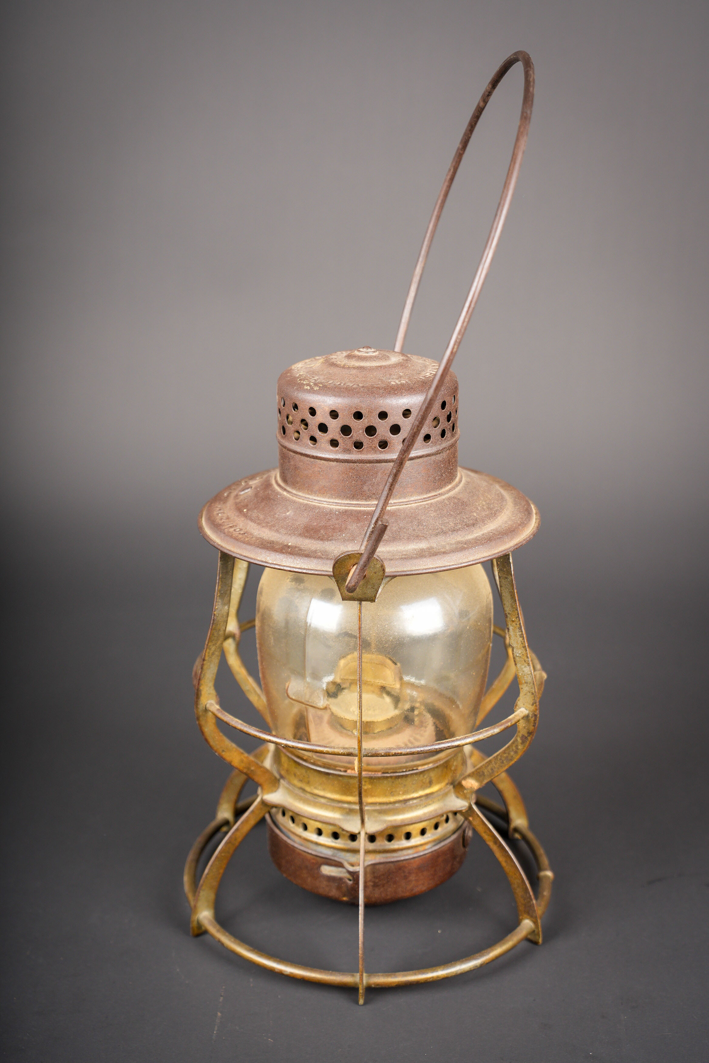Lanterne à carbure US WWI. US WWI carbide lantern. — photo 3