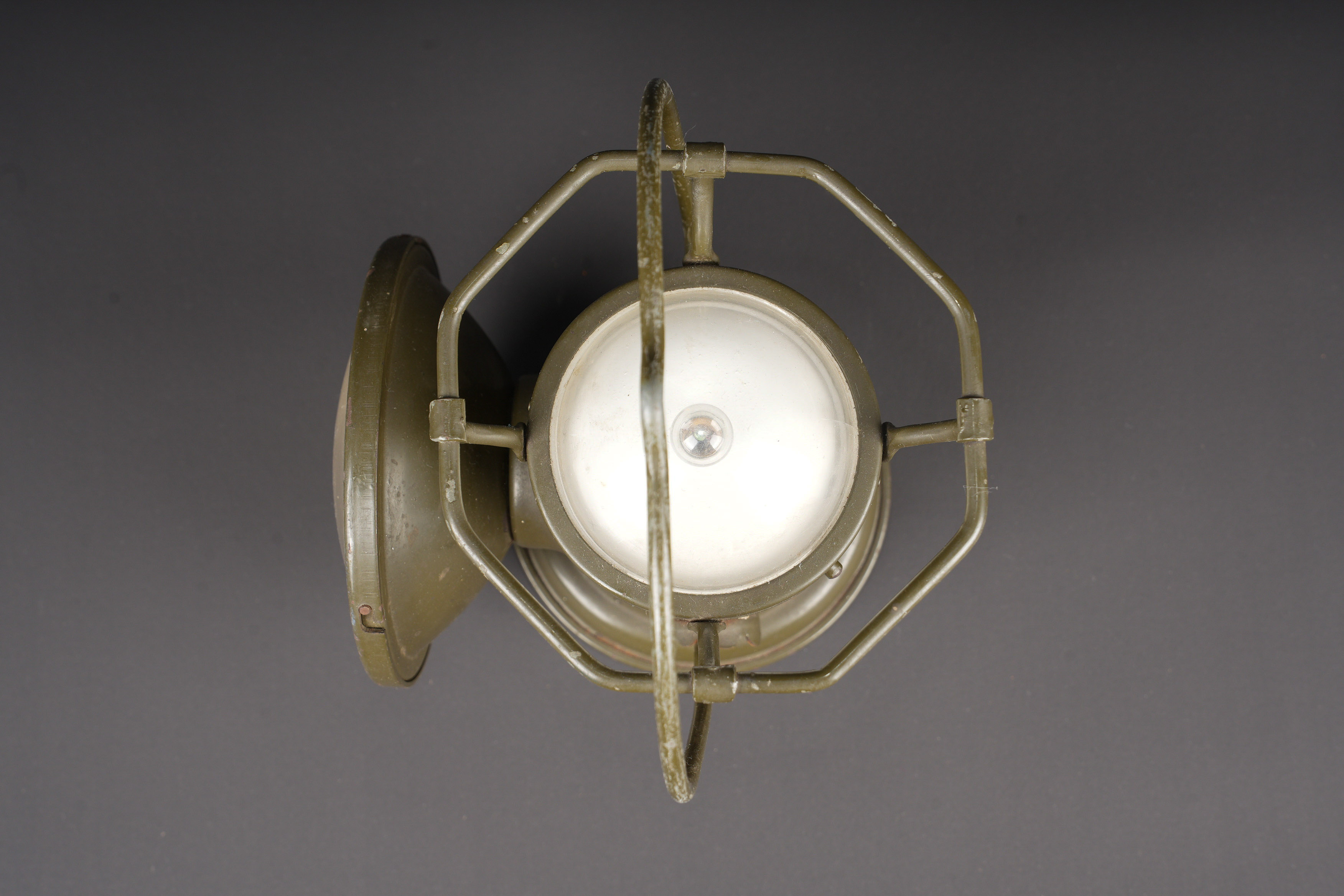 Lanterne américaine. US Army lantern. — photo 8