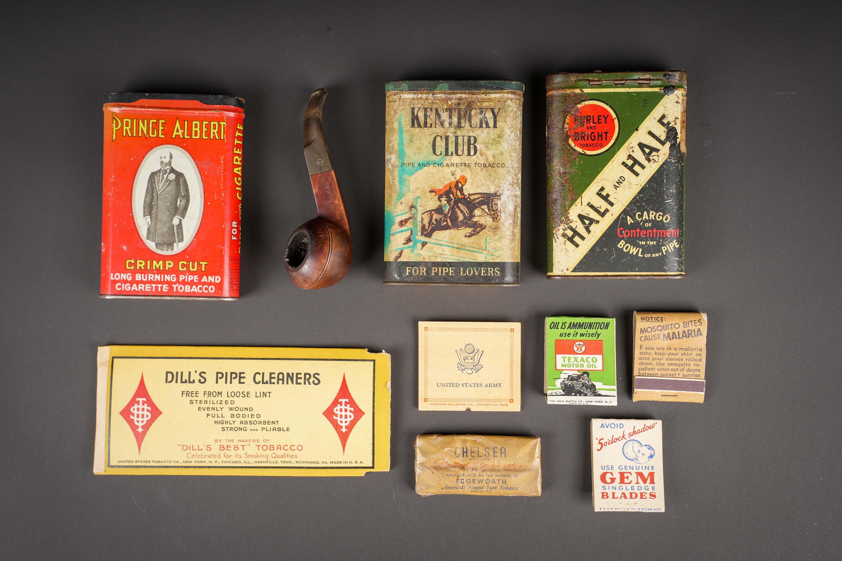 Accessoires du fumeur US. US Army smoker’s accessories. — photo 1
