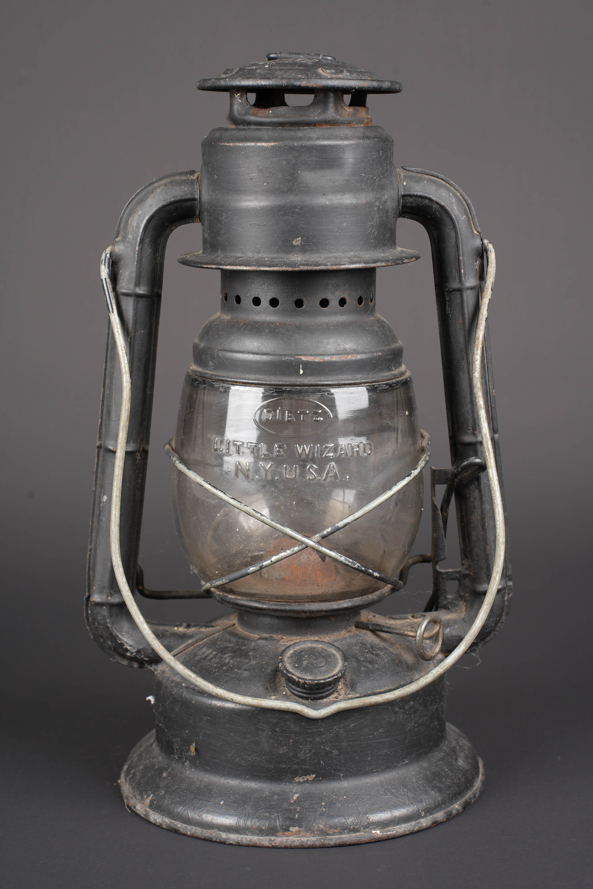 Lanterne US. US Army lantern. — photo 2