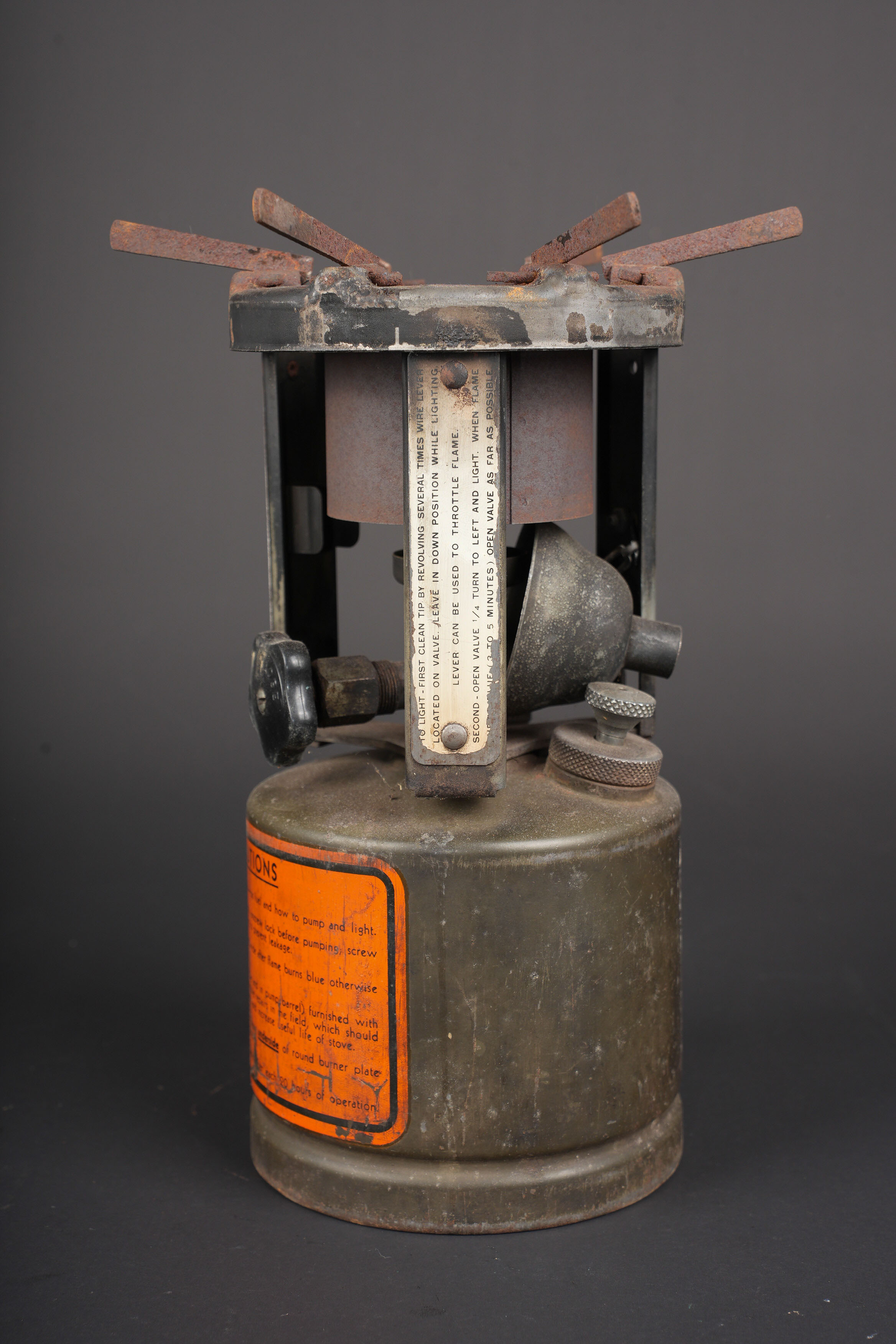 Réchaud Coleman. US Army Coleman stove. — photo 5