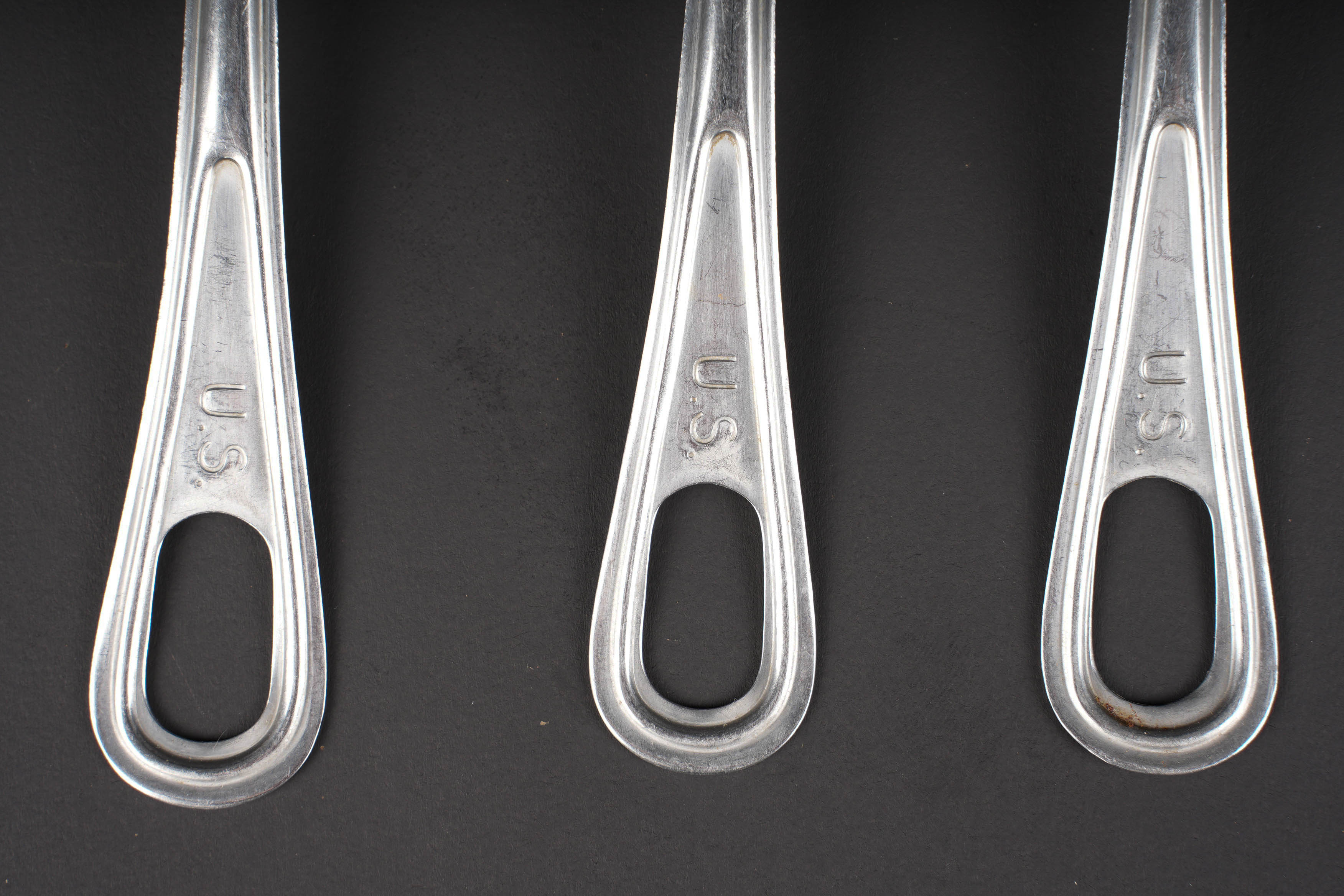Cuillères US en boite. US Army spoons in box. — photo 3