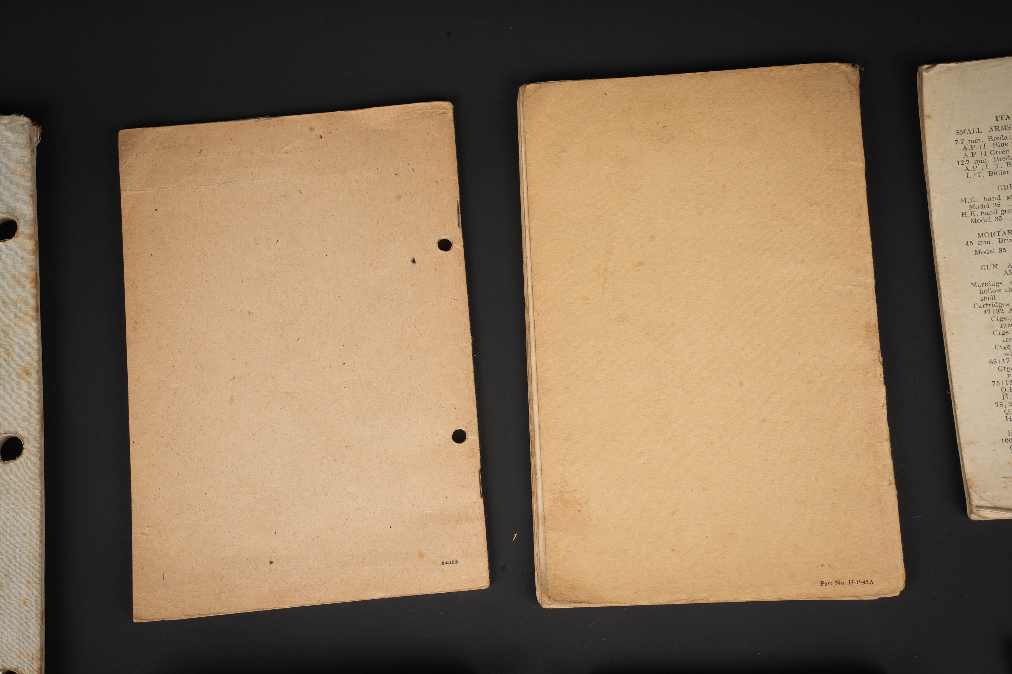 Livrets technique alliés. Allied technical booklets. — photo 13