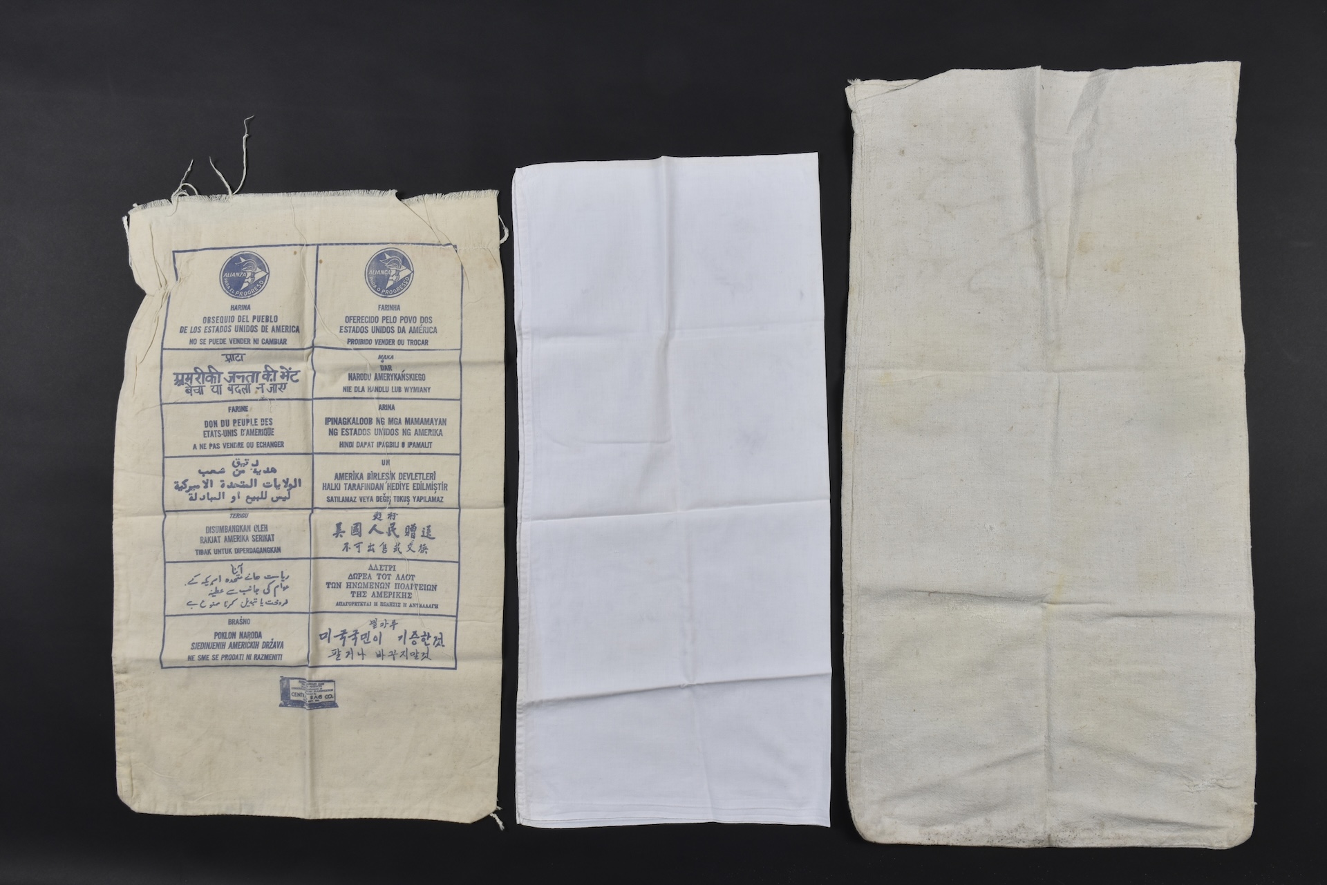 Sacs de ration US. US Army ration bags. — photo 2