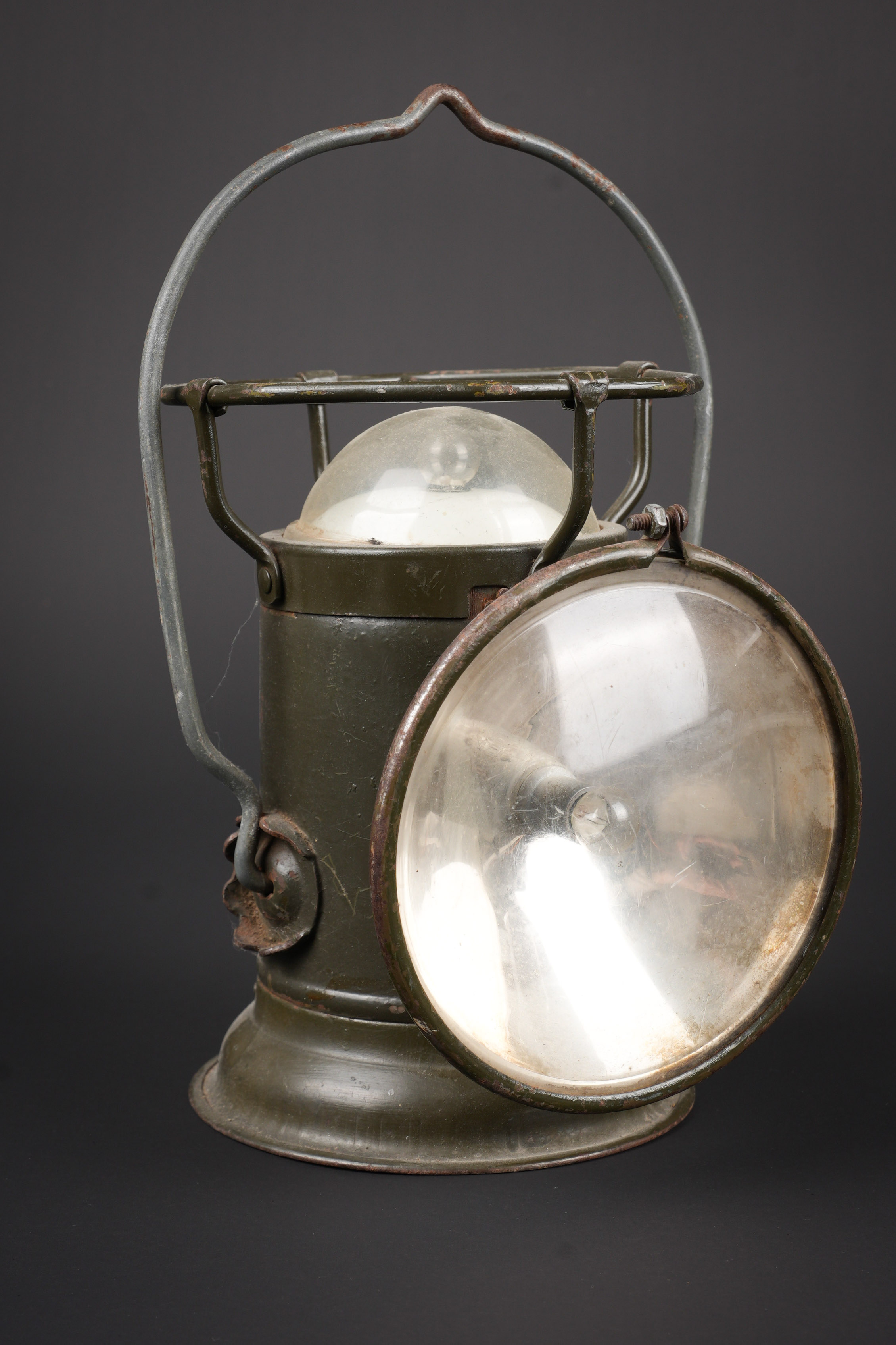 Lanterne américaine. US Army lantern. — photo 1
