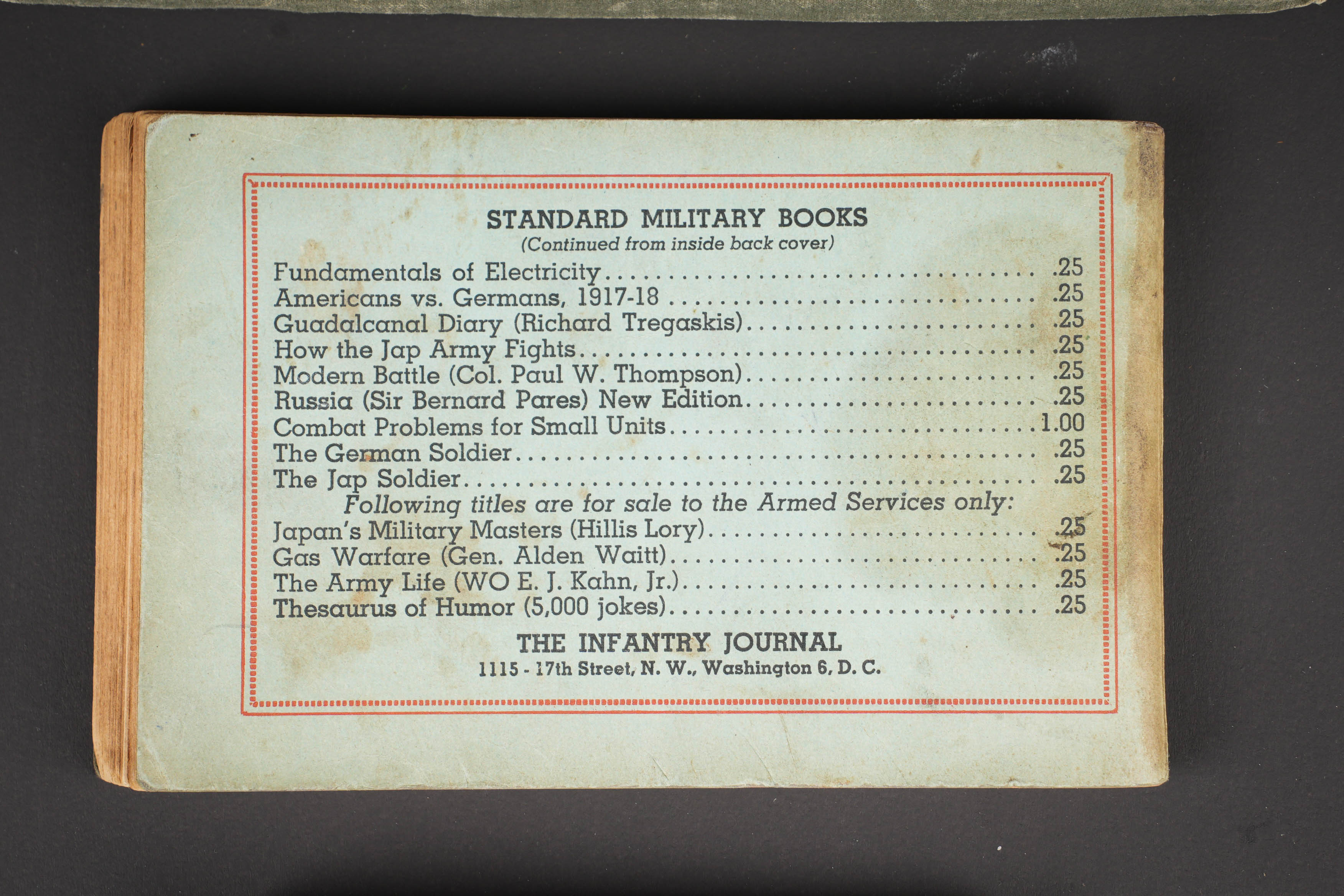 Petits accessoires US. Small US Army accessories. — photo 8