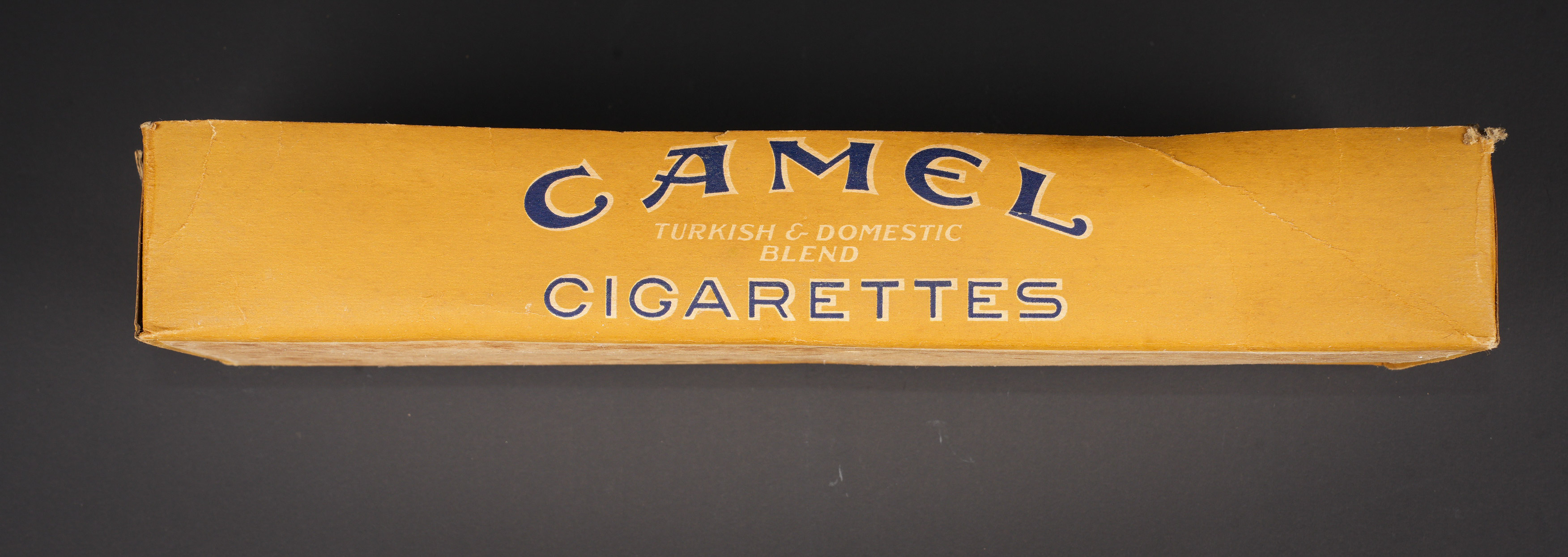 Emballage de paquets de cigarette Camel. Camel cigarette pack wrappers. — photo 2