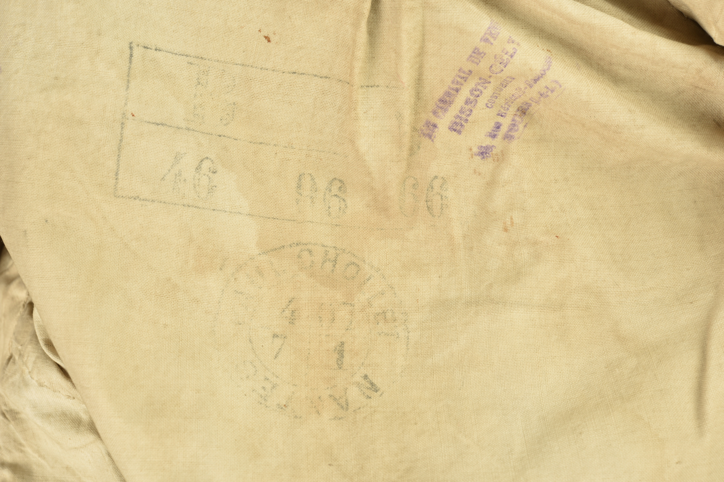 Tunique d'adjudant chef et 2 pantalons d'officier. Senior Warrant Officer tunic with two officer’s trousers — photo 10