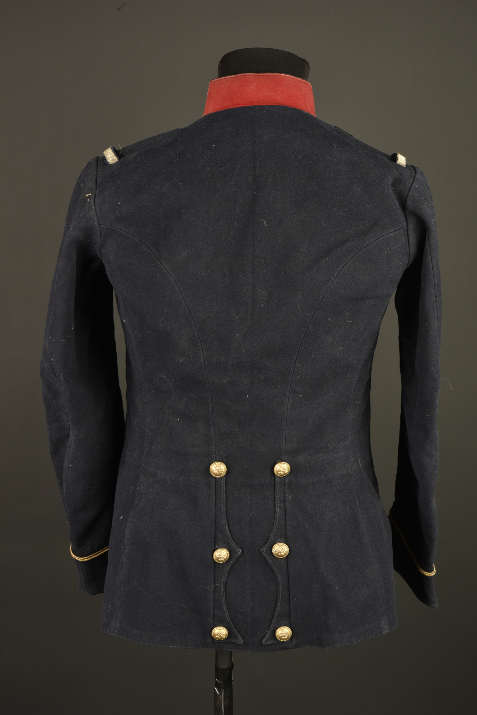 Tunique d'adjudant chef et 2 pantalons d'officier. Senior Warrant Officer tunic with two officer’s trousers — photo 16