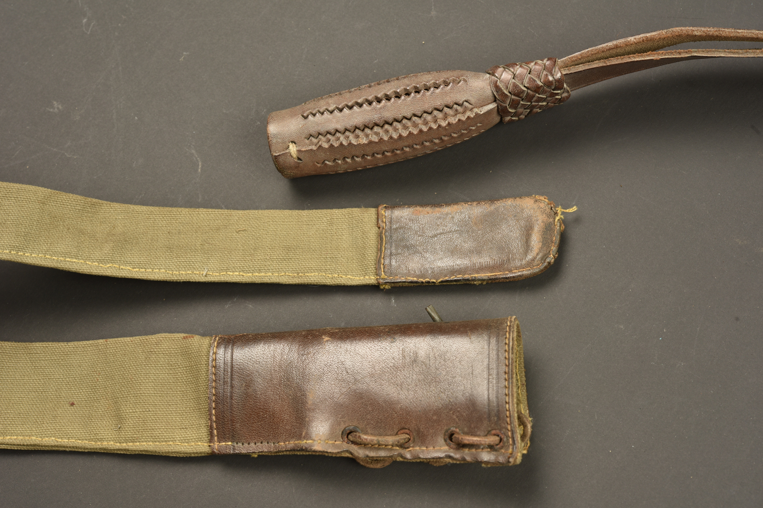 Lot d'équipement anglais et français. Lot of British and French equipment — photo 3