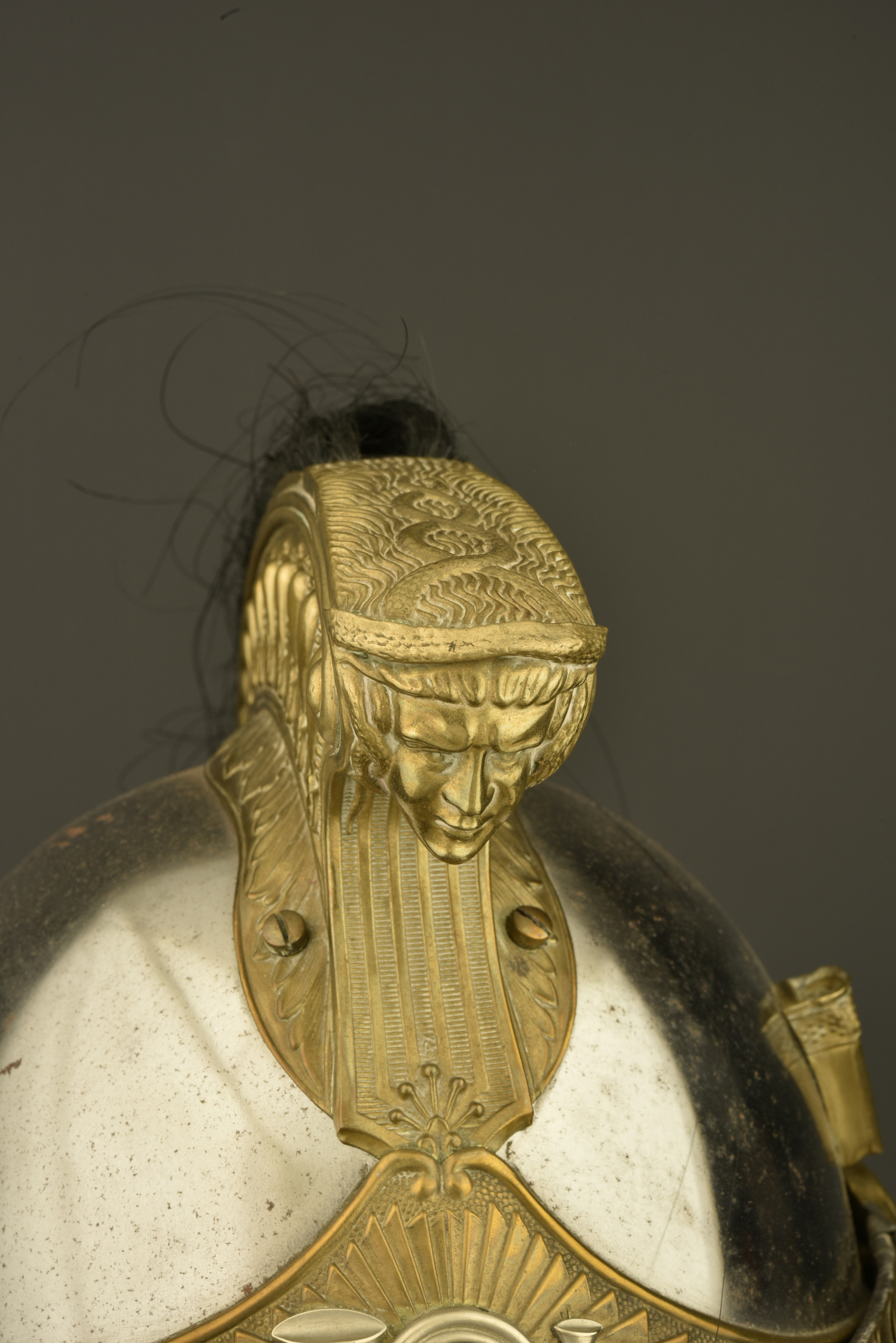 Casque à cimier et crinière de chasseur à cheval. Crested helmet with horsehair plume of a Chasseur à Cheval trooper — photo 8
